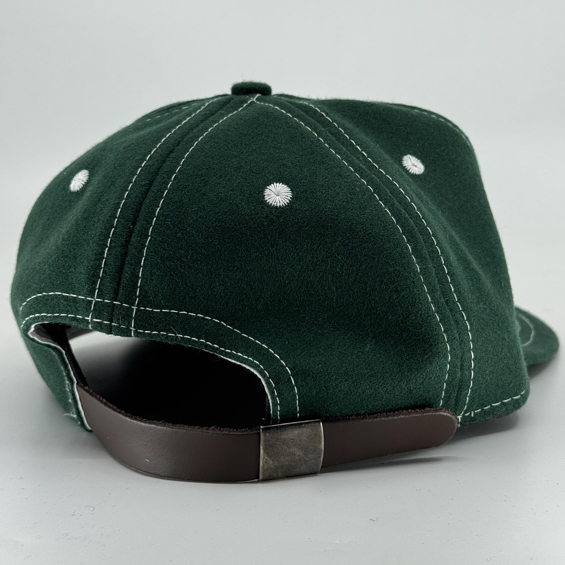 Bottle Green Wool 6-panel with brown leather closure
