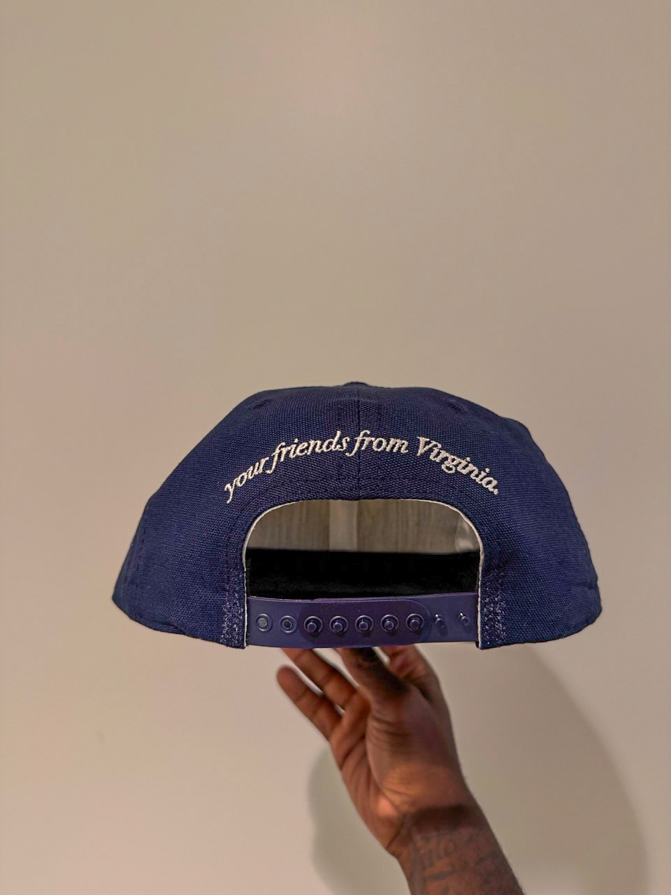 Navy Duck with flat emb. and snapback