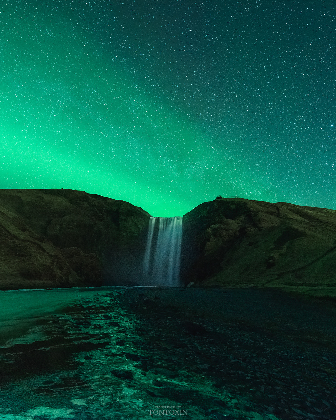 Green night symphony
