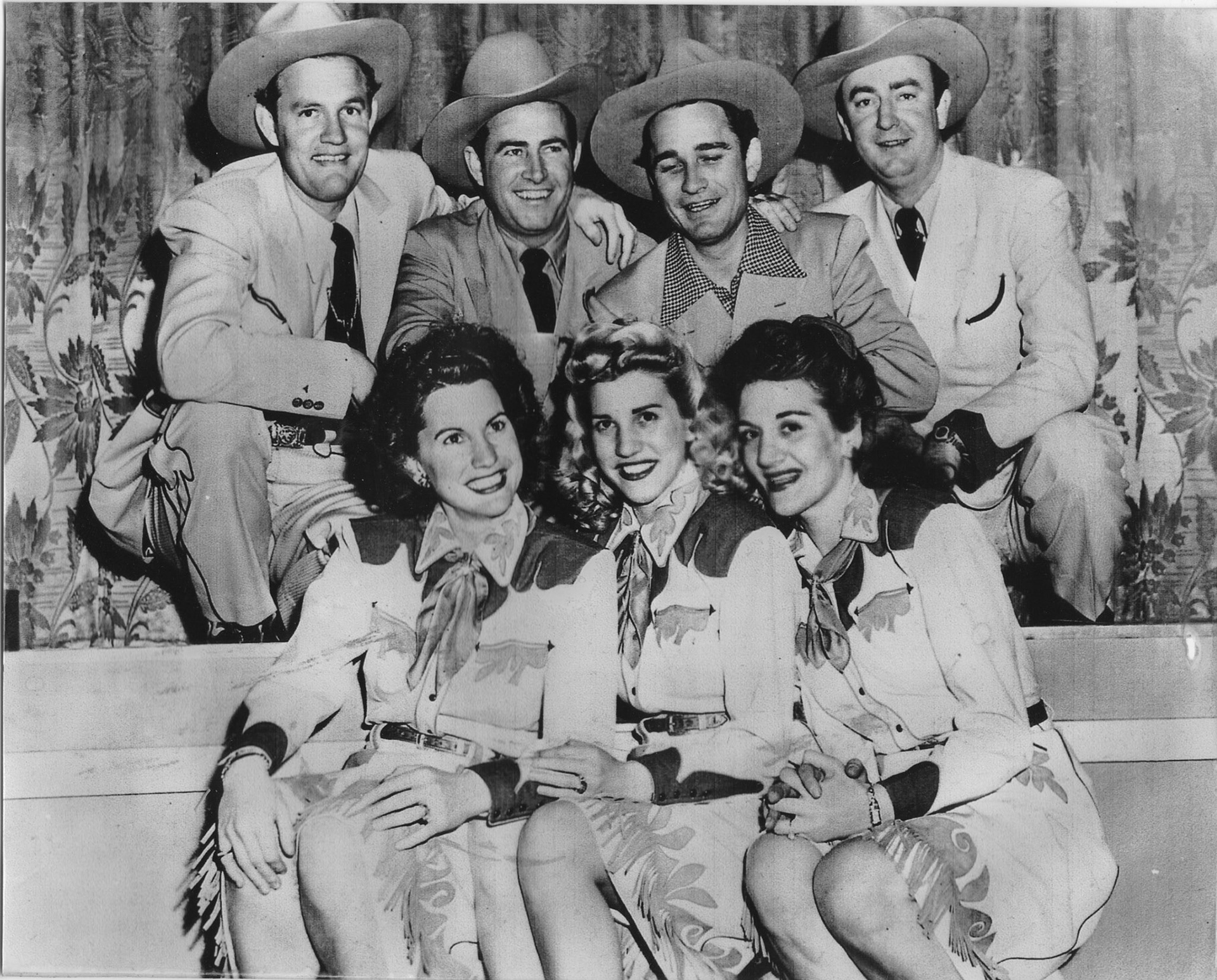 Foy & the Riders w/ the Andrews Sisters