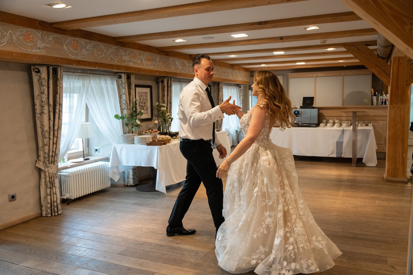 first dance wedding poland