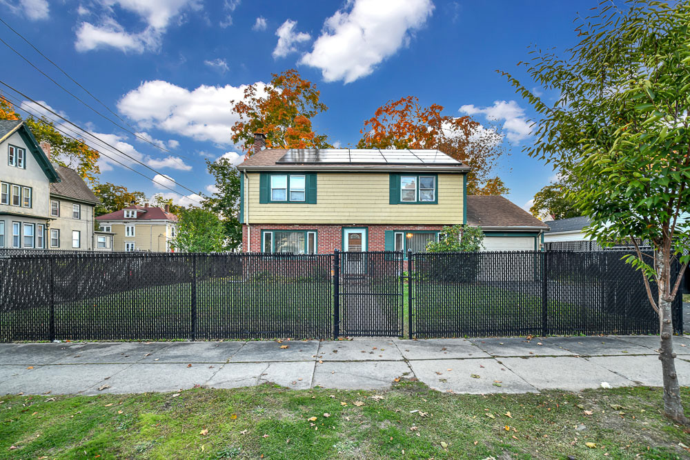 $459,900 BOSTON TRUST REALTY GROUP Contact: Edmond 617-840-0842 Located in the West side of Brockton, this home has 3 spacious bedrooms. The main living area has a comfortable layout that flows to the play room/office, dining room and the kitchen. The laundry is also on the first floor for convenience. The finished lower level has a large family room, and extra storage. The Furnace was replaced 6 years ago and roof 4 years ago. This home also contains solar panel that is transferable to the new owner. The documents are available for anyone to see the amount of savings this system offers. A nice level yard completes this great home. Showing begins.....Don’t miss out! OPEN HOUSE 10/22/2022 1pm to 2:30pm 10/23/22 NOON to 1:30pm