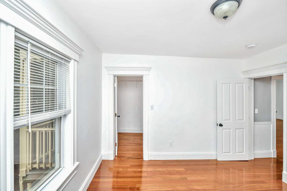 $3,000 a Month Anthony Brewster 617-930-1995 Beautiful 2 bedroom apartment in Adams Village neighborhood. Features living and dining room with cherry hardwood floors and central air conditioning. Each unit features washer and dryer within unit, Stainless steal, appliances. Off-street parking or decide to commute with easy access to public transportation and easy highway access Close to local favorites such as Greenhills Irish Bakery, Lucy's, Toohing Playground, Dog Park, Pope John Paul Park, Boston Sports Club Gym.