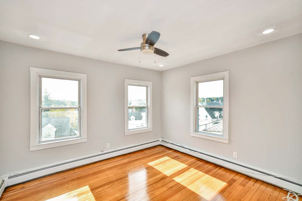 $2,500 a month with one month deposit Contact : Mayra Figueroa Phone. 617-302-7183 Email: mayra@jjcompanies.com Brand New, Just Renovated 2 Bedroom Unit! Just renovated 2 bedroom unit in Quincy! This unit features gleaming hardwood floors through out, kitchen with granite counter top and brand new stainless steel appliances. Even includes a parking spot with your unit! Come see today!