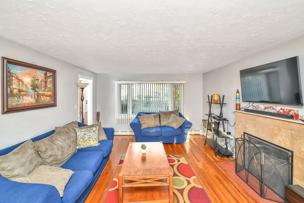 $459,900 BOSTON TRUST REALTY GROUP Contact: Edmond 617-840-0842 Located in the West side of Brockton, this home has 3 spacious bedrooms. The main living area has a comfortable layout that flows to the play room/office, dining room and the kitchen. The laundry is also on the first floor for convenience. The finished lower level has a large family room, and extra storage. The Furnace was replaced 6 years ago and roof 4 years ago. This home also contains solar panel that is transferable to the new owner. The documents are available for anyone to see the amount of savings this system offers. A nice level yard completes this great home. Showing begins.....Don’t miss out! OPEN HOUSE 10/22/2022 1pm to 2:30pm 10/23/22 NOON to 1:30pm