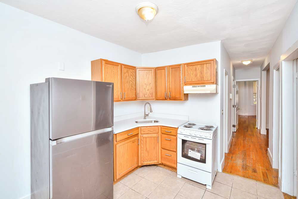 $2,375 a month Casey Perry eXp Realty LLC Buy Boston Team (617) 655-8798 GROUP SHOWING 11-11:30 SAT NOV 12TH Welcome to 227 Washington unit 3! Newly renovated three bed/ two bath has an updated kitchen and bathroom, which includes granite countertops, new appliances, fixtures and more. Freshly painted with classic hardwood flooring throughout. Close proximity to public transportation (Four Corners Commuter Rail 0.1 mi), neighborhood restaurants, shops, trails and more! Schedule a tour today!NO BROKER FEE!! Welcome to 227 Washington unit 2! Newly renovated two bed one bath has an updated kitchen and bathroom, which includes quartz countertops, new appliances, fixtures and more. Freshly painted with classic hardwood flooring throughout. Close proximity to public transportation (Four Corners Commuter Rail 0.1 mi), neighborhood restaurants, shops, trails and more! Schedule a tour today! Schedule a showing today Landlord is responsible for water and sewer