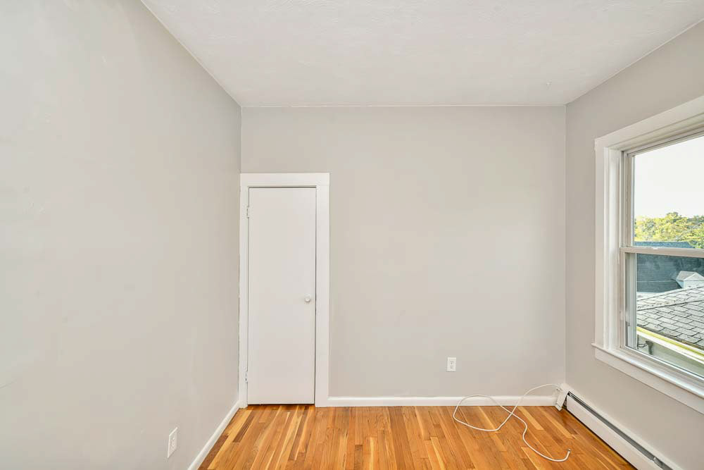 $2,500 a month with one month deposit Contact : Mayra Figueroa Phone. 617-302-7183 Email: mayra@jjcompanies.com Brand New, Just Renovated 2 Bedroom Unit! Just renovated 2 bedroom unit in Quincy! This unit features gleaming hardwood floors through out, kitchen with granite counter top and brand new stainless steel appliances. Even includes a parking spot with your unit! Come see today!