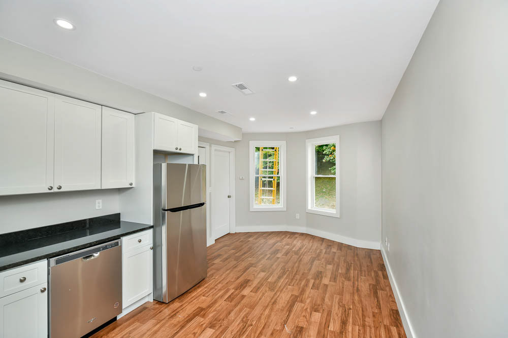 $2,600 a month with one month deposit Contact : Mayra Figueroa Phone. 617-302-7183 Email: mayra@jjcompanies.com Welcome to your new address in Boston, MA. The 225 Washington St location in the Codman Square East Codman Hill area of Boston is perfectly situated for work or play. With this great space, you'll teel right at home. Let us assist you. Contact us now to learn more about this property! 225 Washington St is a condo located in Suffolk County and the 02121 ZIP Code.