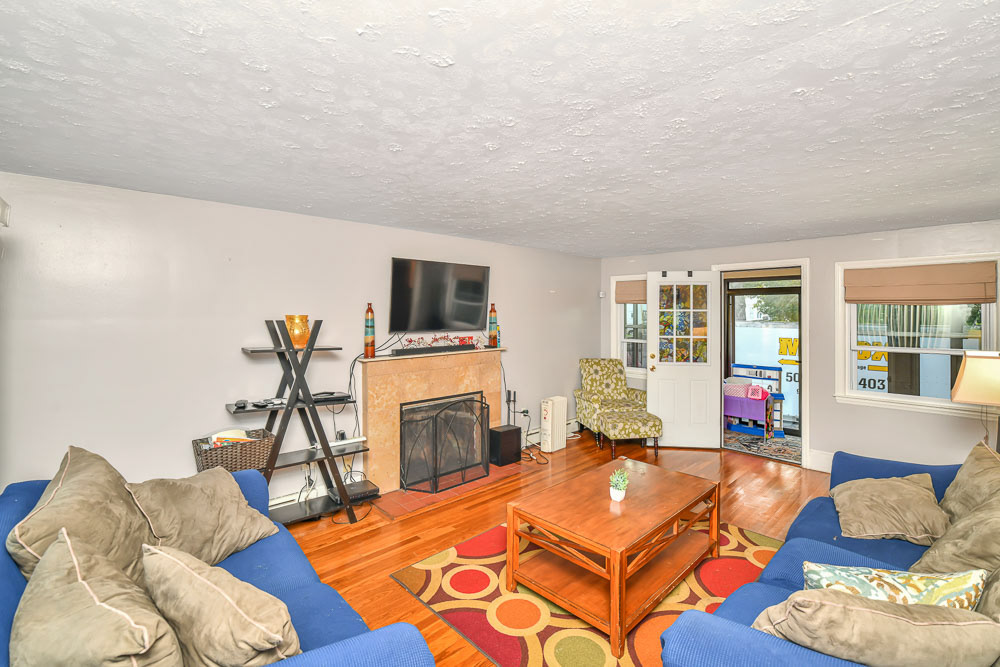 $459,900 BOSTON TRUST REALTY GROUP Contact: Edmond 617-840-0842 Located in the West side of Brockton, this home has 3 spacious bedrooms. The main living area has a comfortable layout that flows to the play room/office, dining room and the kitchen. The laundry is also on the first floor for convenience. The finished lower level has a large family room, and extra storage. The Furnace was replaced 6 years ago and roof 4 years ago. This home also contains solar panel that is transferable to the new owner. The documents are available for anyone to see the amount of savings this system offers. A nice level yard completes this great home. Showing begins.....Don’t miss out! OPEN HOUSE 10/22/2022 1pm to 2:30pm 10/23/22 NOON to 1:30pm