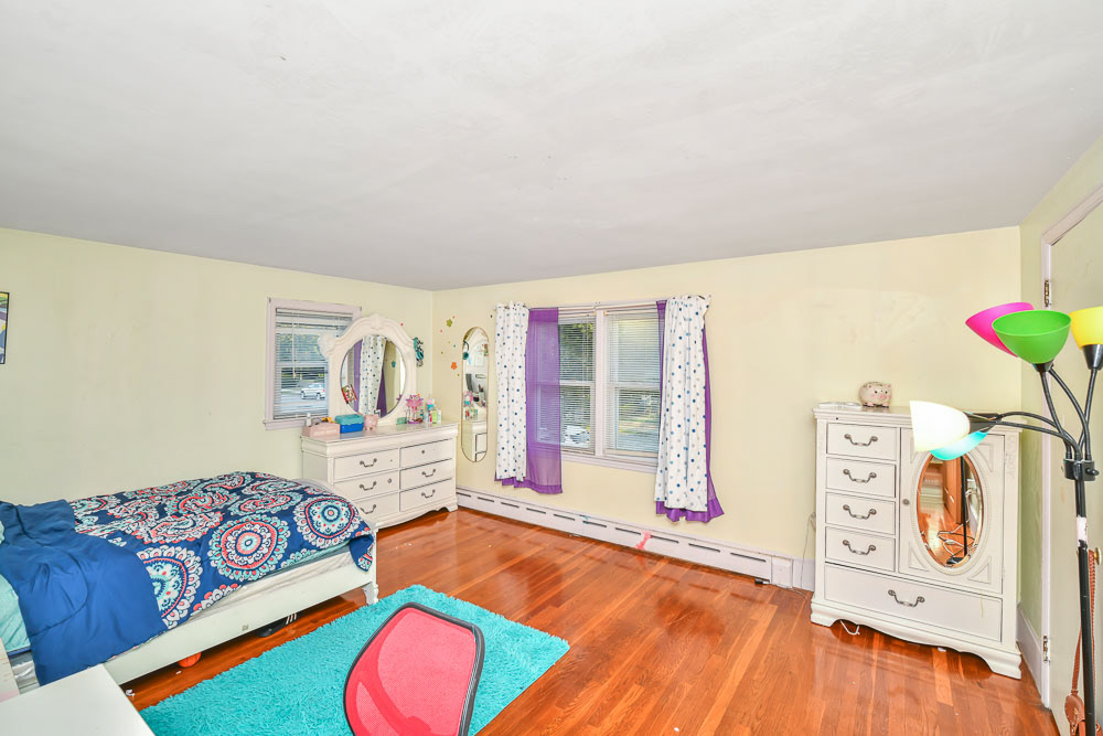 $459,900 BOSTON TRUST REALTY GROUP Contact: Edmond 617-840-0842 Located in the West side of Brockton, this home has 3 spacious bedrooms. The main living area has a comfortable layout that flows to the play room/office, dining room and the kitchen. The laundry is also on the first floor for convenience. The finished lower level has a large family room, and extra storage. The Furnace was replaced 6 years ago and roof 4 years ago. This home also contains solar panel that is transferable to the new owner. The documents are available for anyone to see the amount of savings this system offers. A nice level yard completes this great home. Showing begins.....Don’t miss out! OPEN HOUSE 10/22/2022 1pm to 2:30pm 10/23/22 NOON to 1:30pm