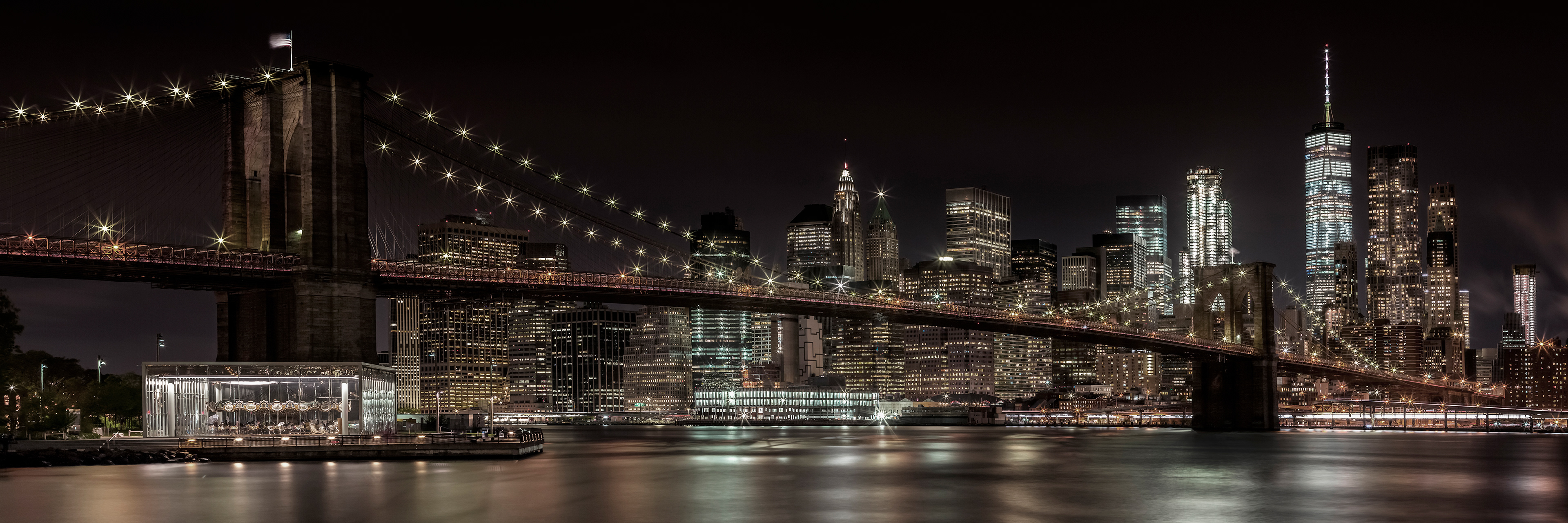 CS030_MANHATTAN SKYLINE & BROOKLYN BRIDGE Idyllic Nightscape | Panoramic