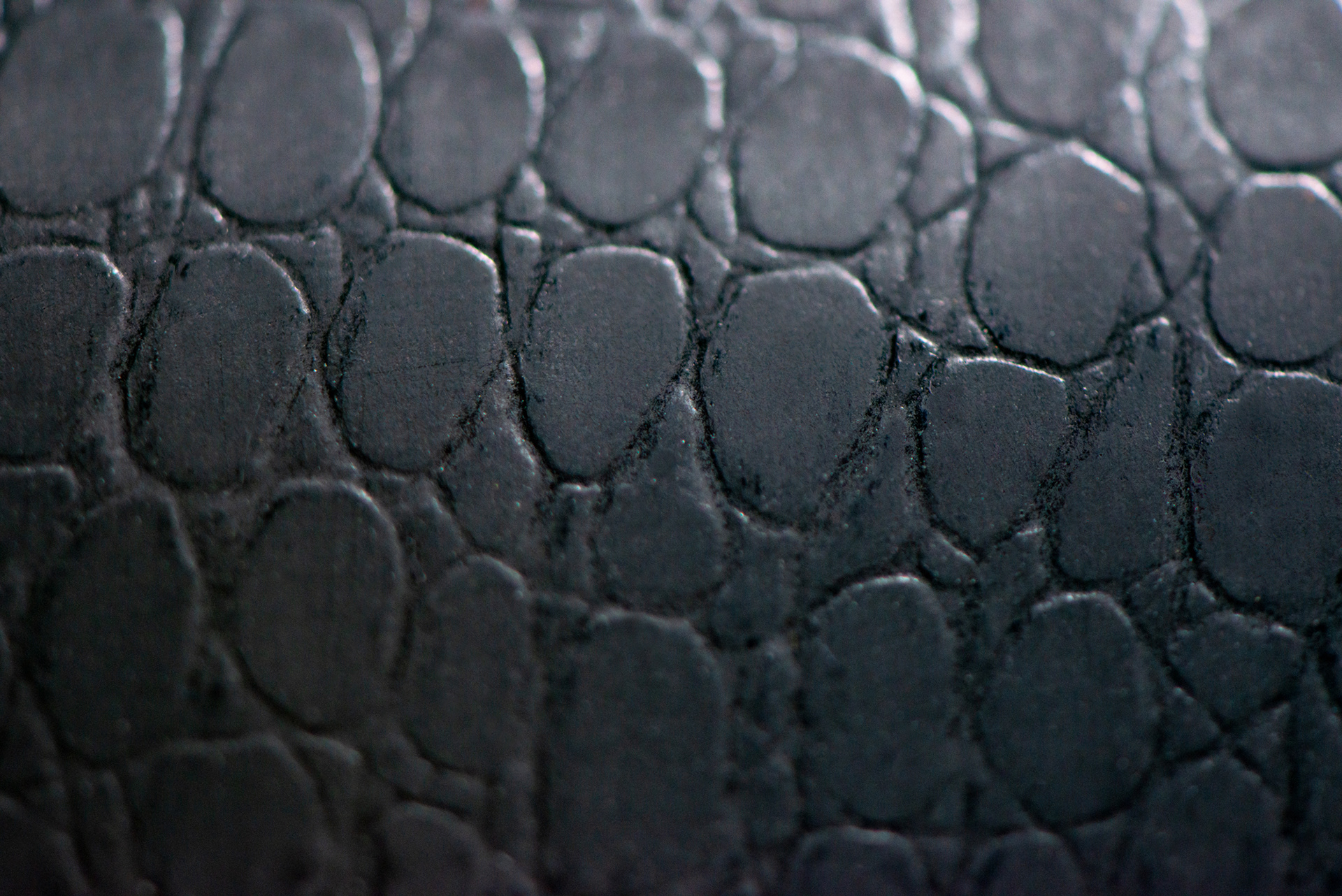 「エンボスシート加工」 CROCODILE