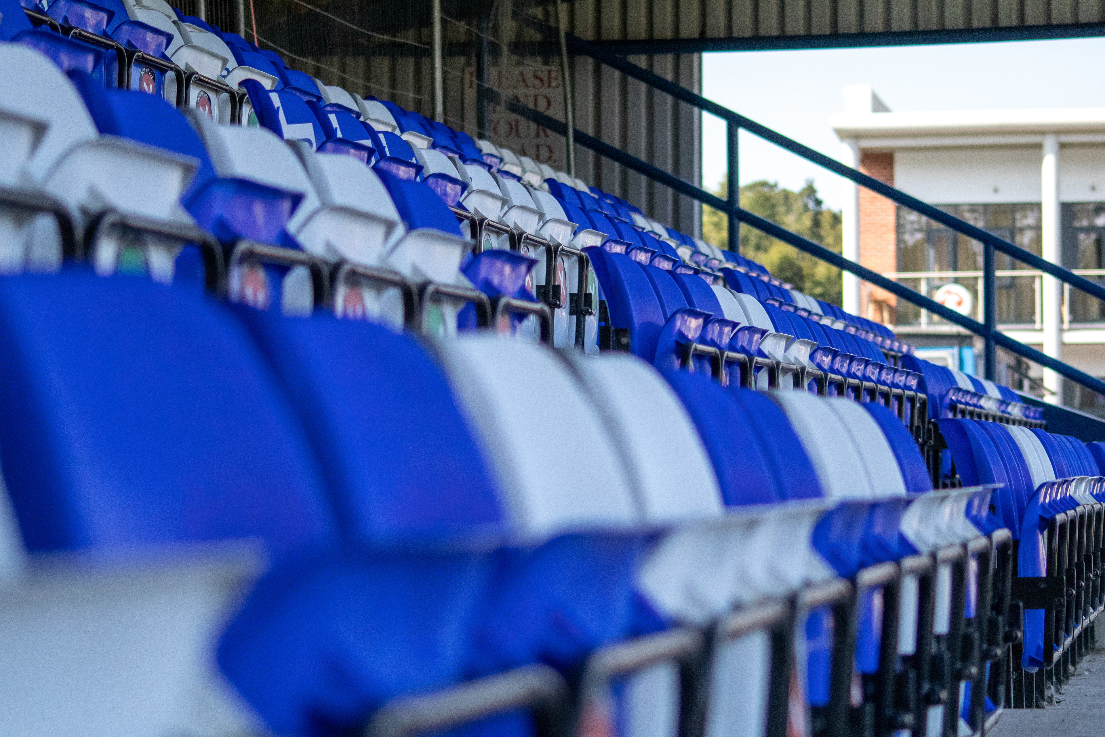 Bearded Photographer Vauxhall Motors Vs Skelmersdale United