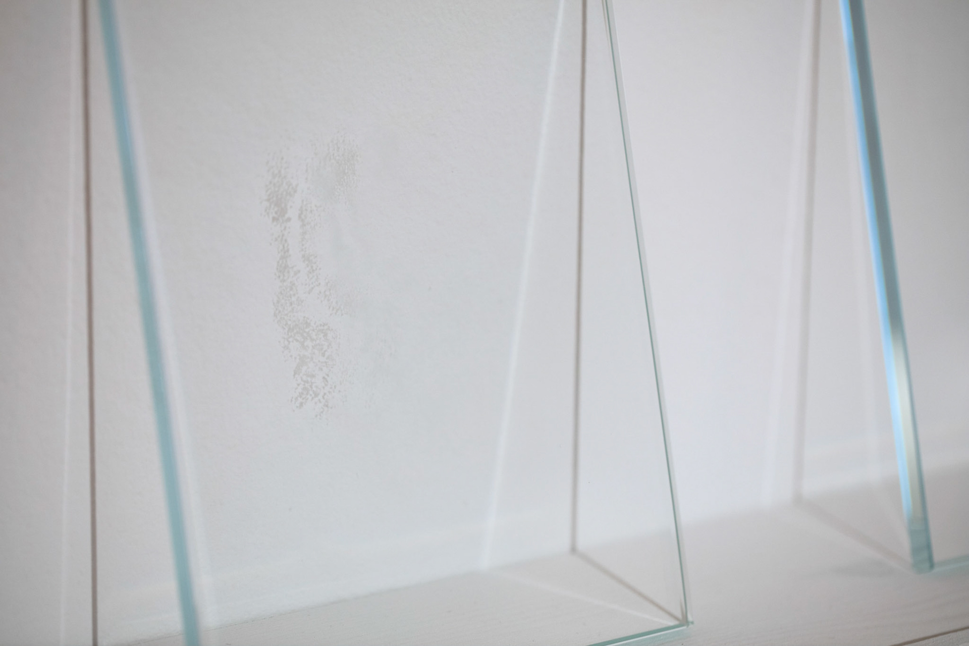 Detail. Installation at "Unhomed", Uppsala Konstmuseum 2020 © Photo: Par Fredin 2020