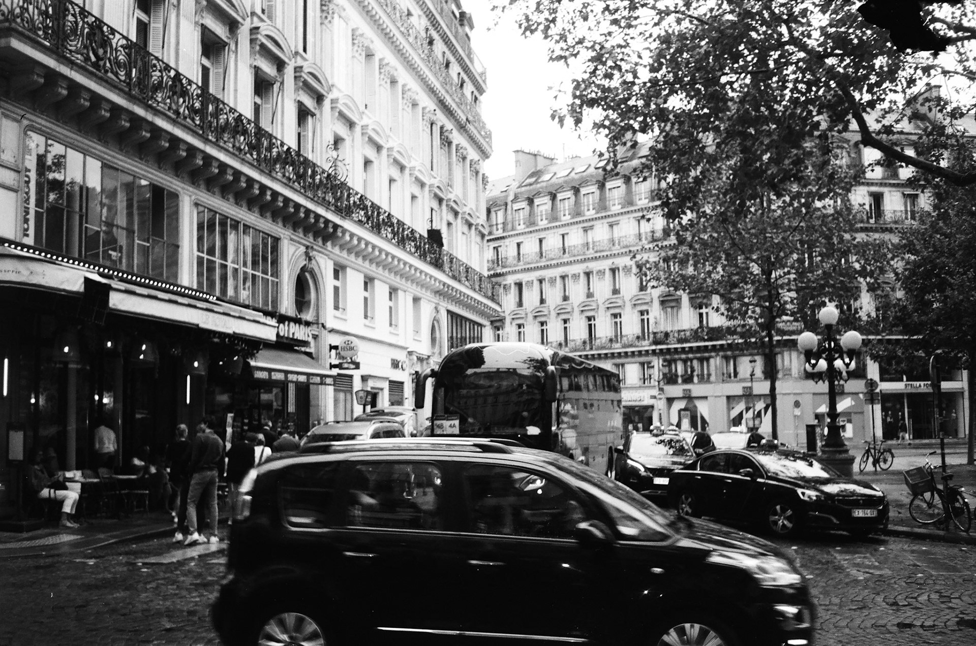 PARIS (ANALOG)