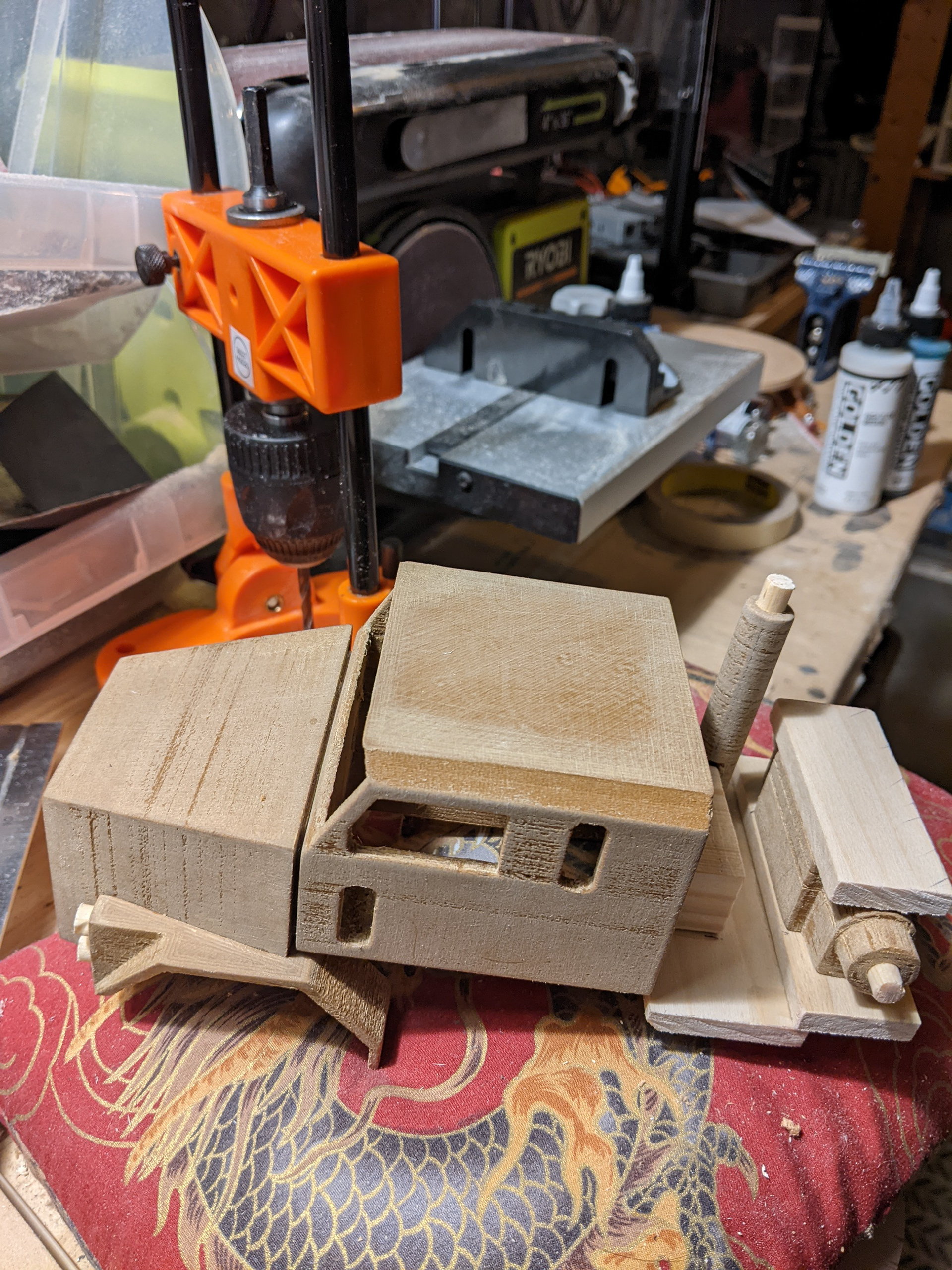 Assembling HET