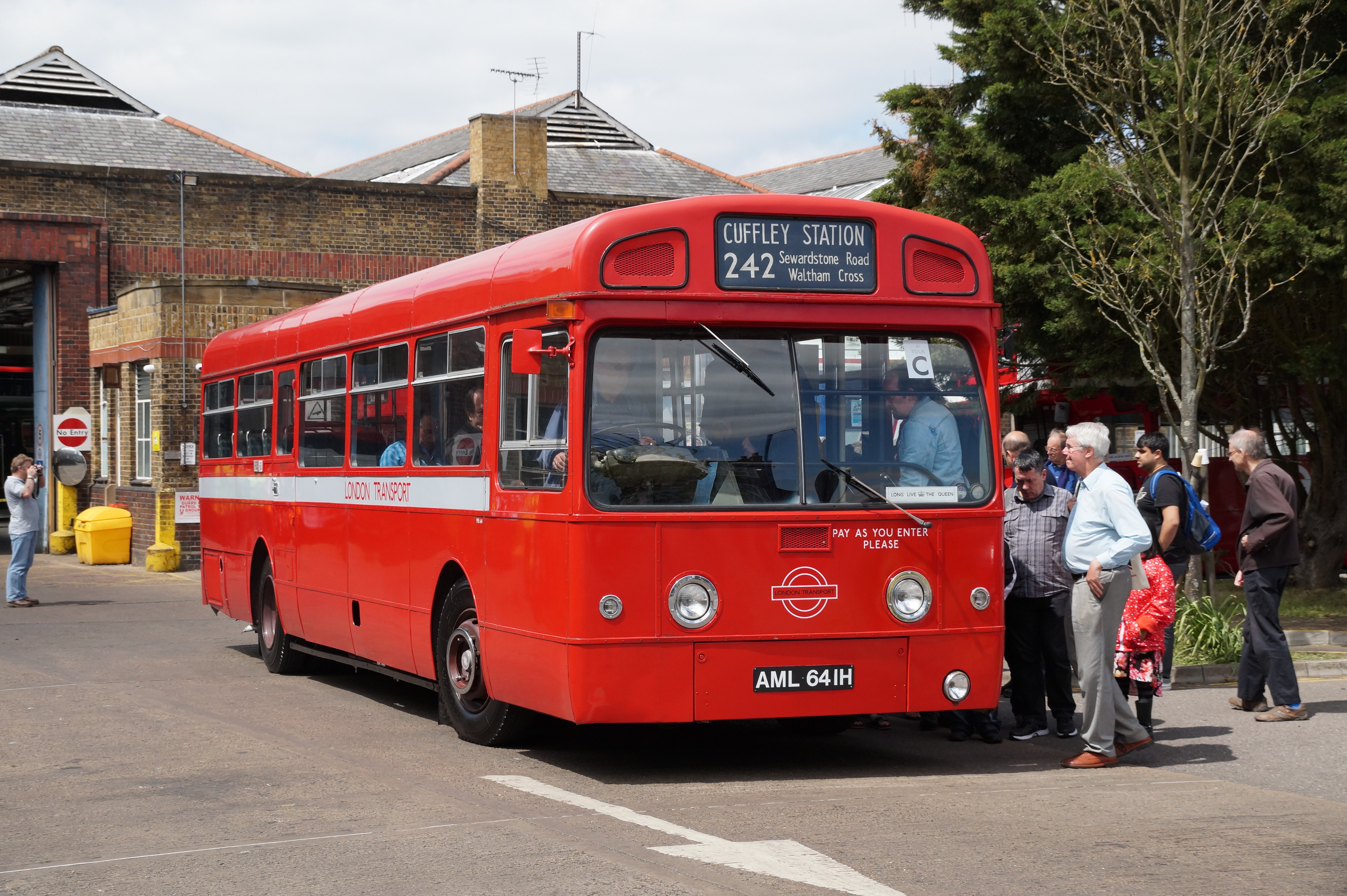Potters Bar bus garage open day 8th June 2013 - AML641H