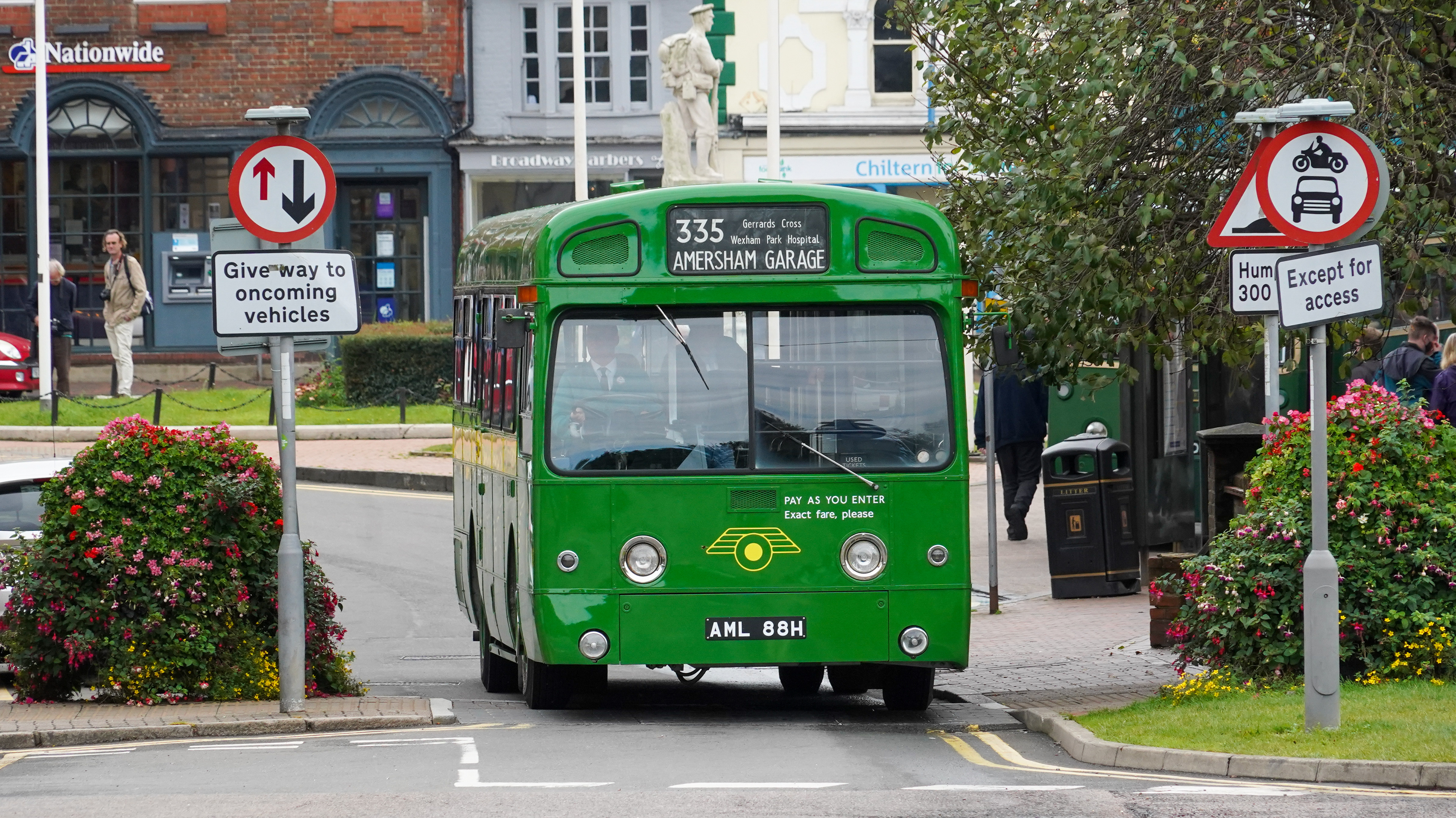 London Country AML88H Chesham 3rd October 2021
