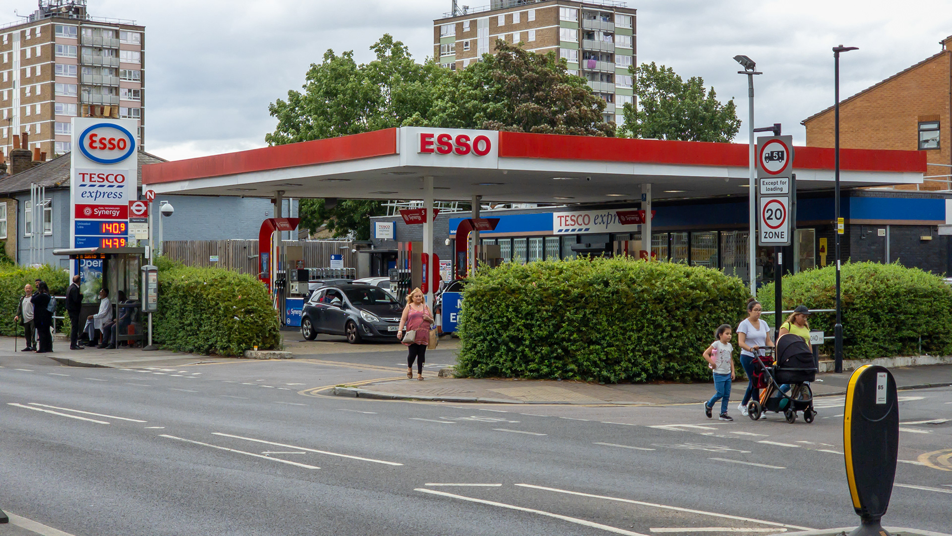 Esso (Tesco Express) Hertford Rd, Enfield 12th July 2023