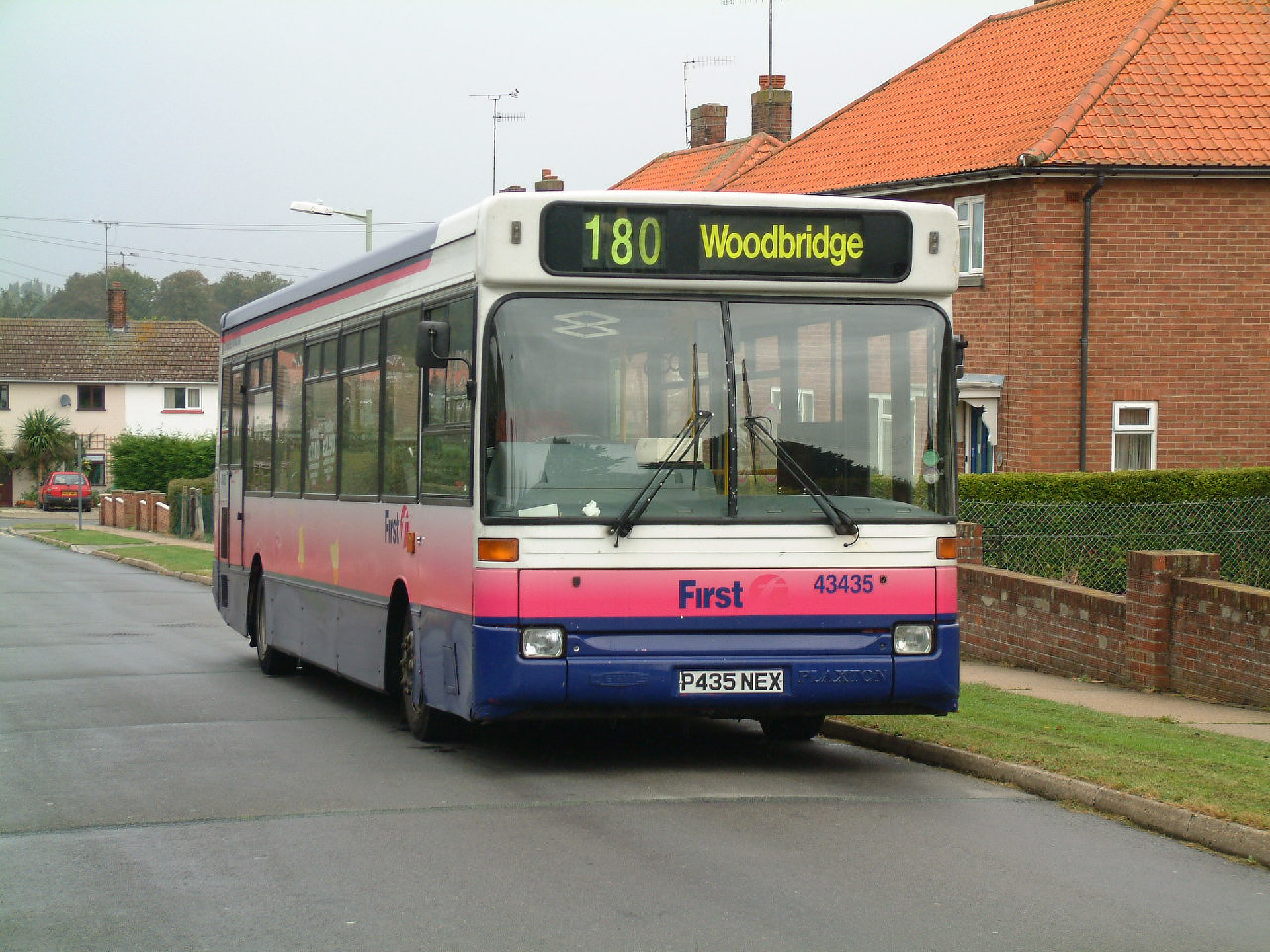 Eastern Counties P435NEX Saxmundham 22nd September 2004