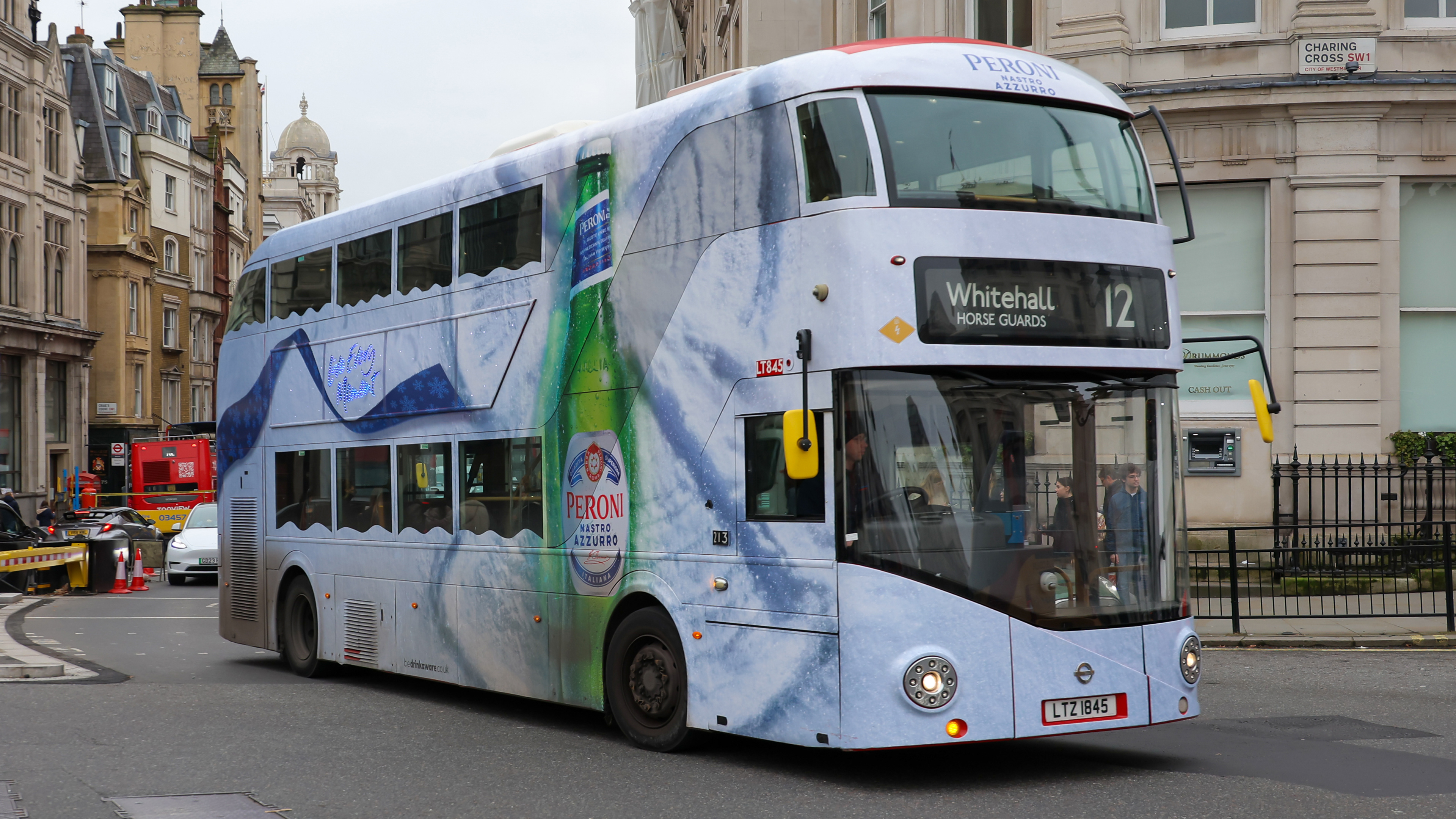 Go-Ahead LT845 (LTZ1845) Trafalgar Square 15th December 2023