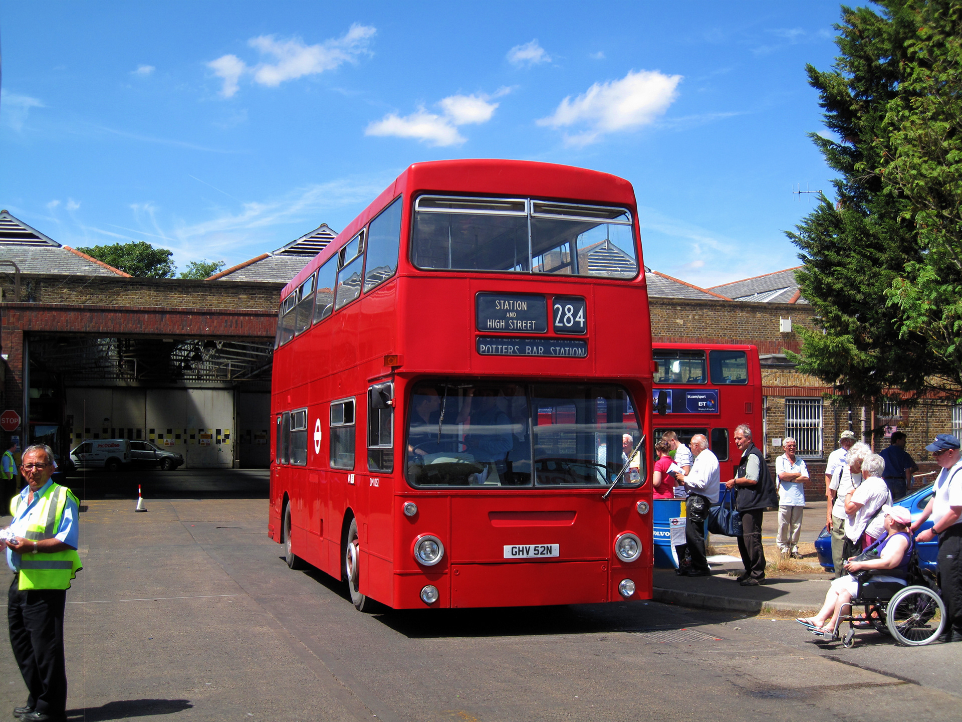Preserved DMS1052 (GHV52N) Potters Bar 10th July 2010