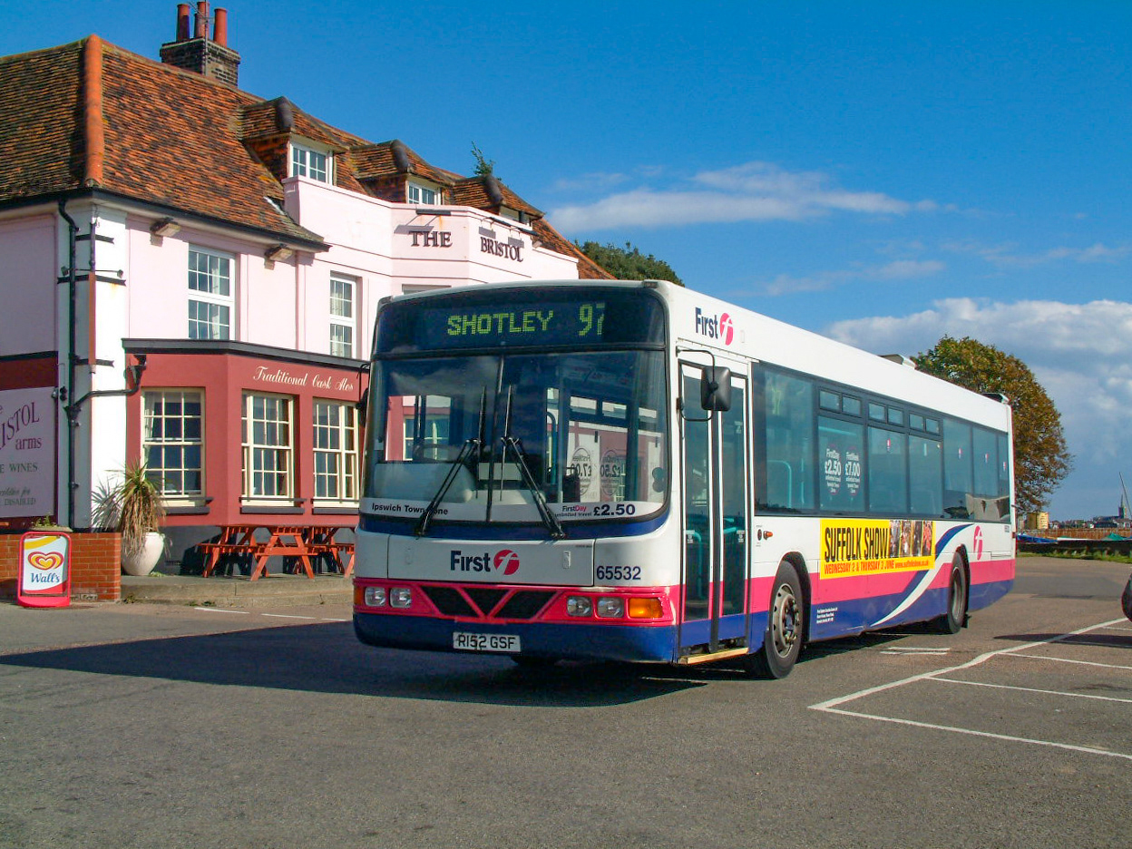 Eastern Counties 65532 (R152GSF) Shotley 15th September 2004