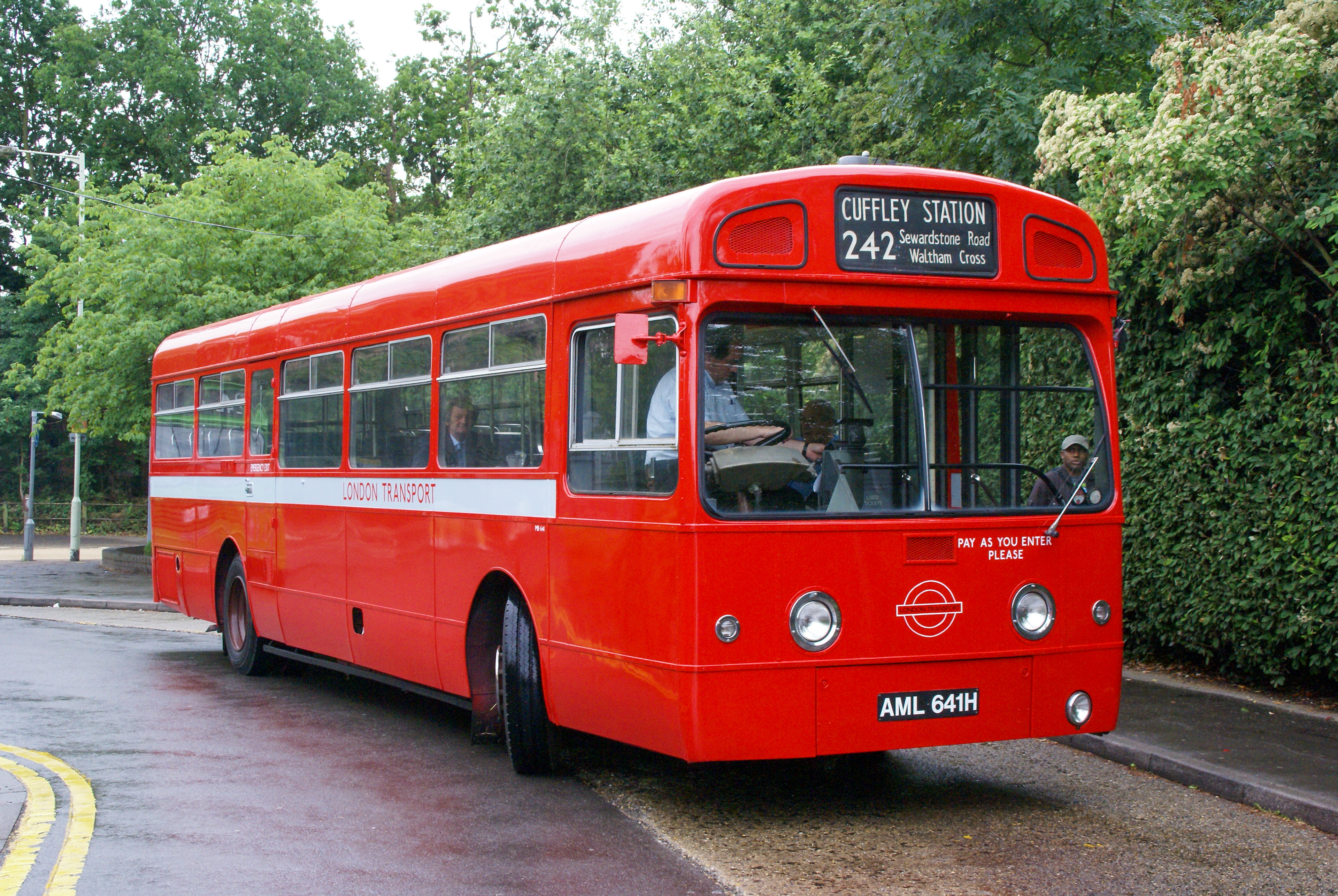 London Transport AML641H Cuffley 5th July 2008