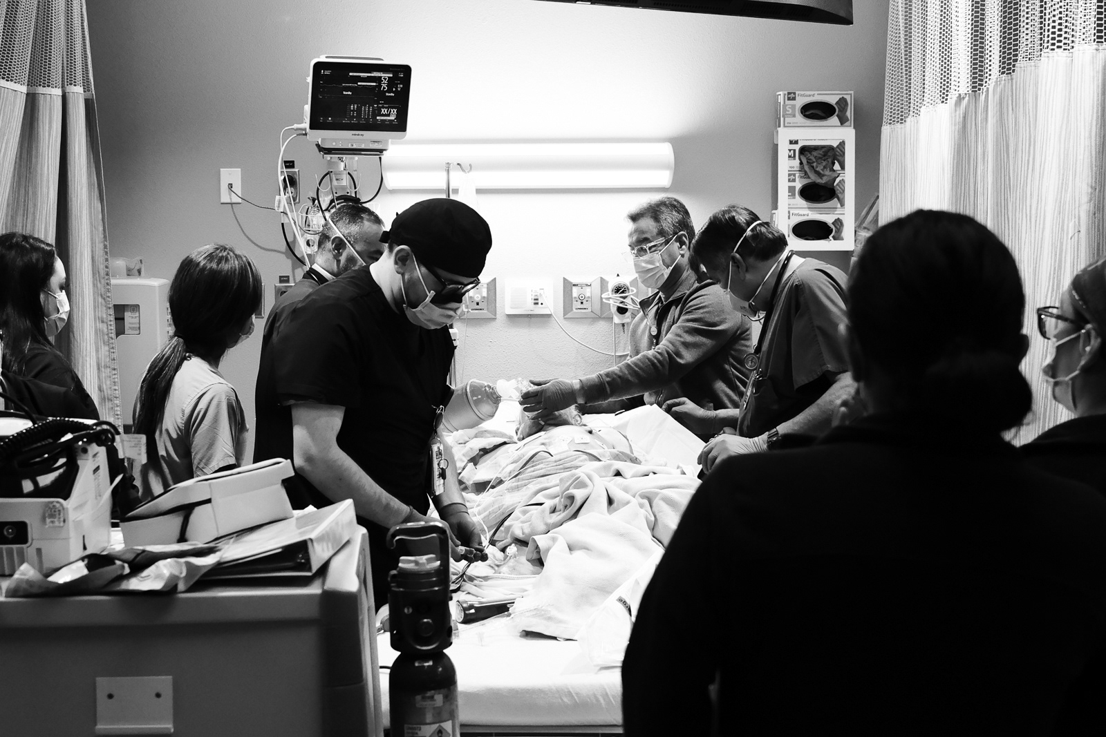 ER Team: 0 Death: 1