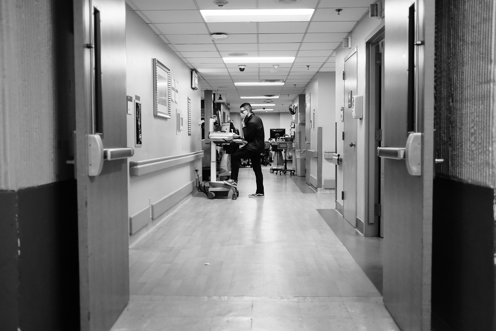 The early morning "quiet" vibes of the E.R.