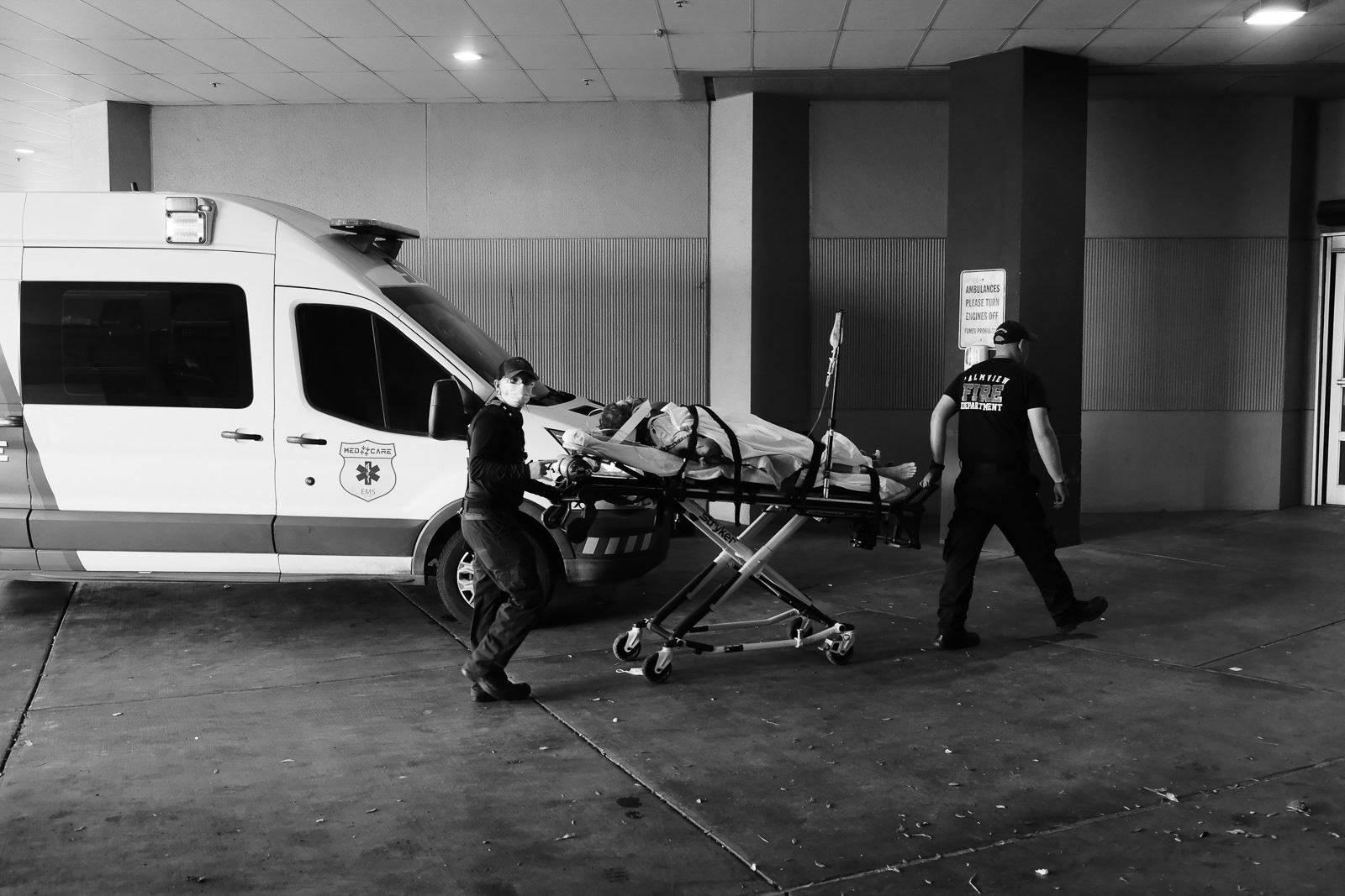 Palmview EMS coming priority 1 with a trauma alert.