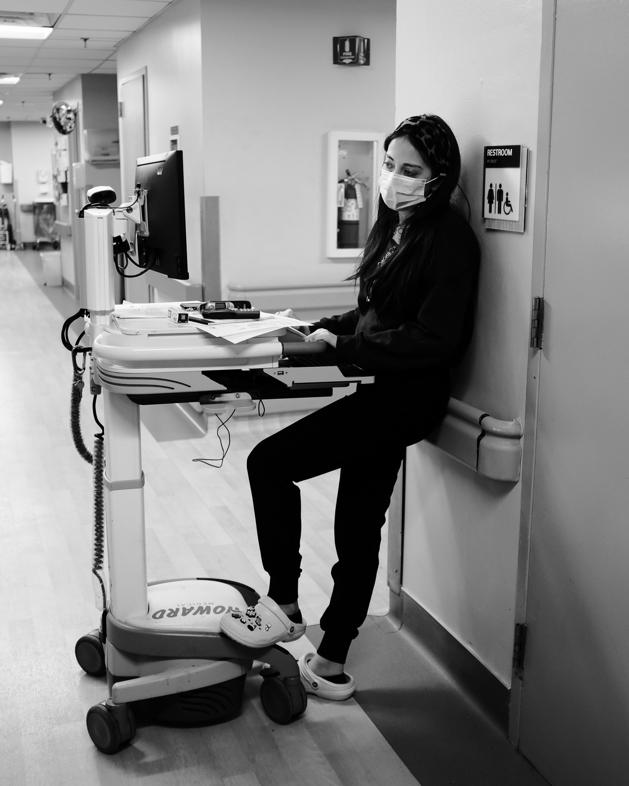 Charge Nurse Vanessa taking EMS report.