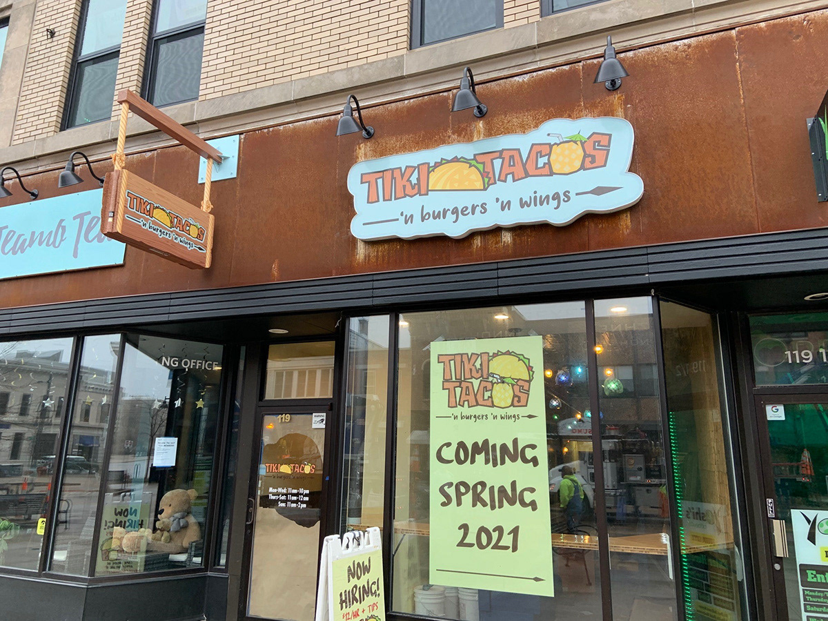 Tiki Tacos Sign