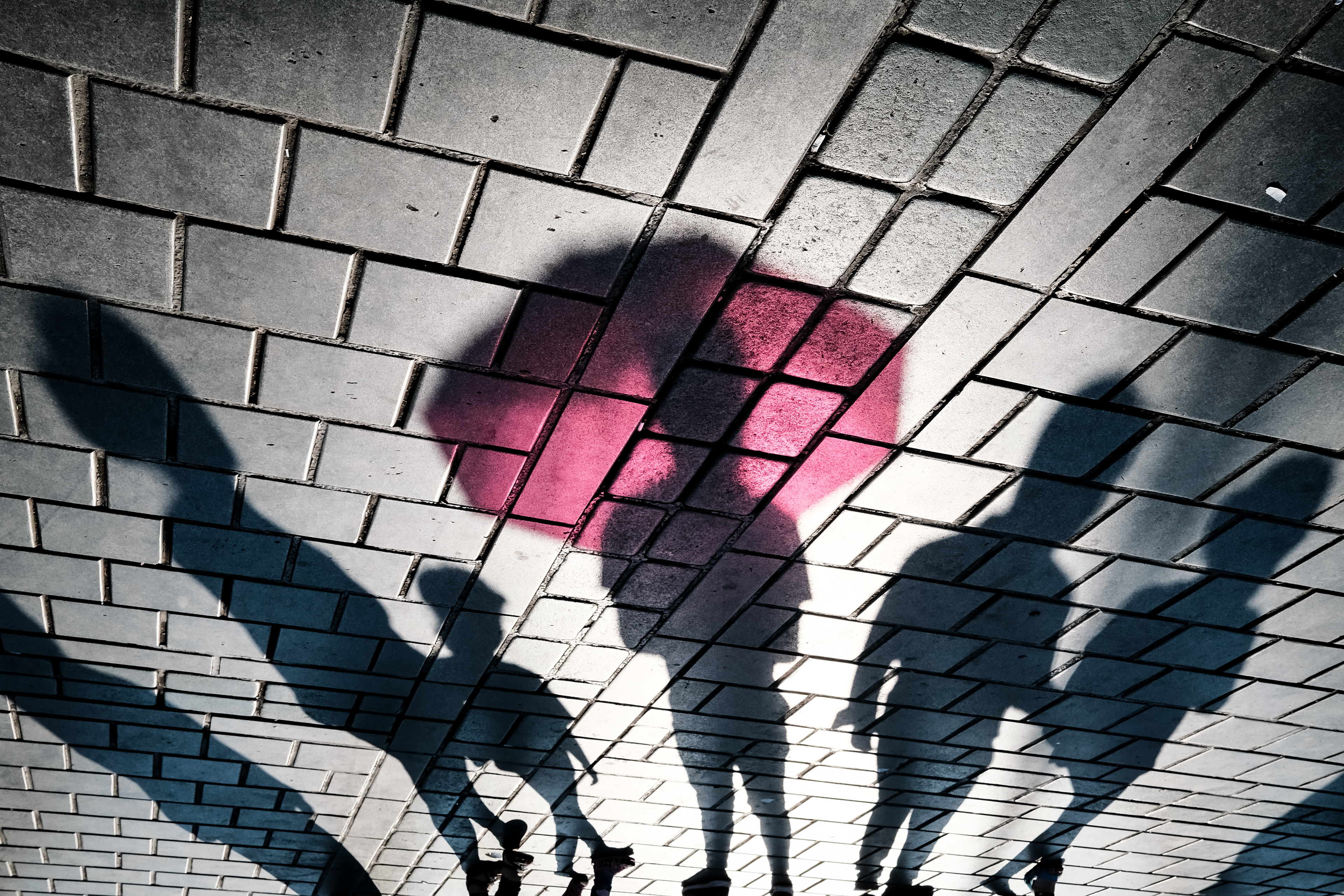 JUXTANBUL CANDID - Taken in Eminonu/Istanbul - red - umbrella - shadow - juxtaposition