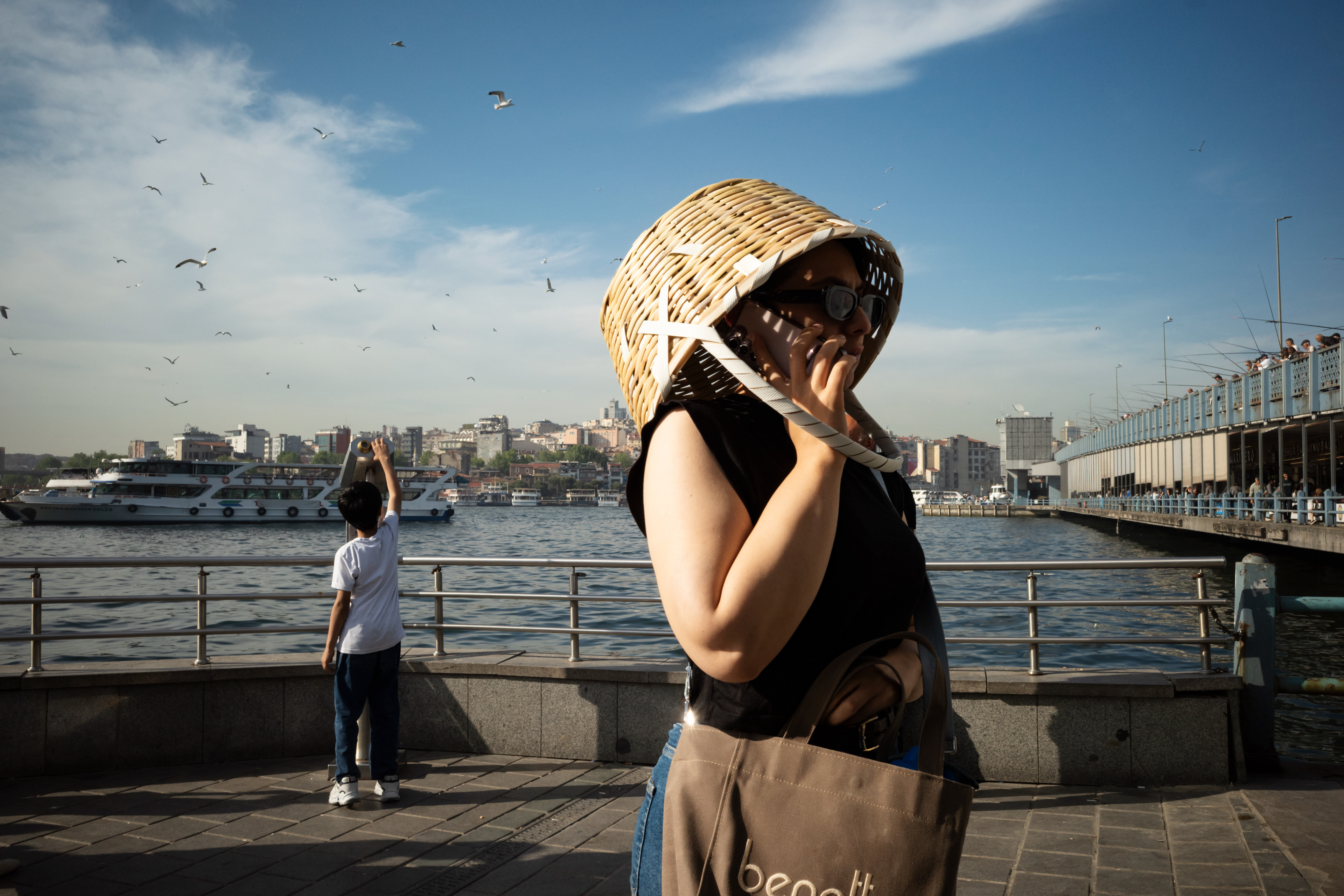 JUXTANBUL CANDID - Taken in Eminonu/Istanbul -basket- weird - funny- juxtaposition