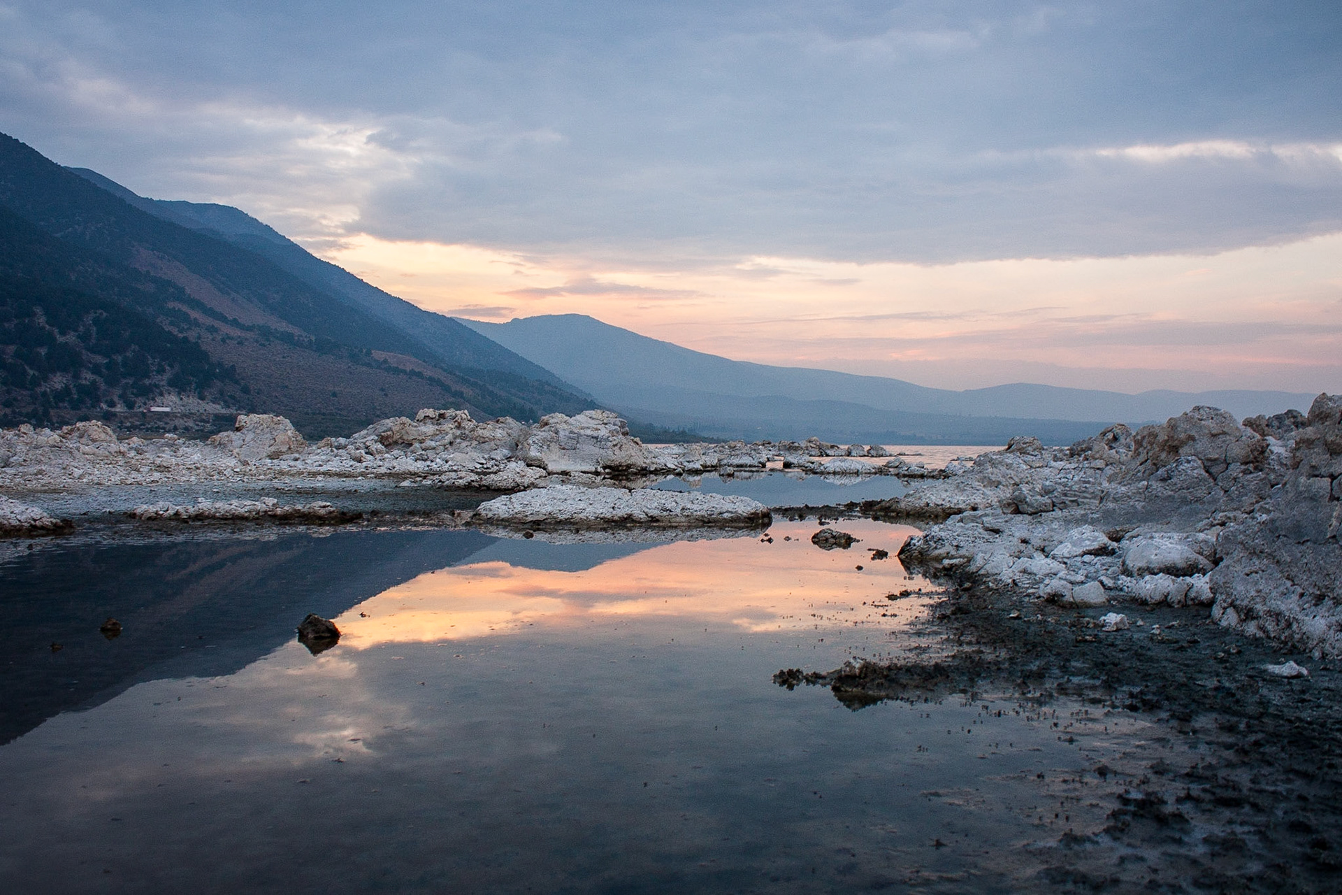 Sunset over Mono Lake, CA