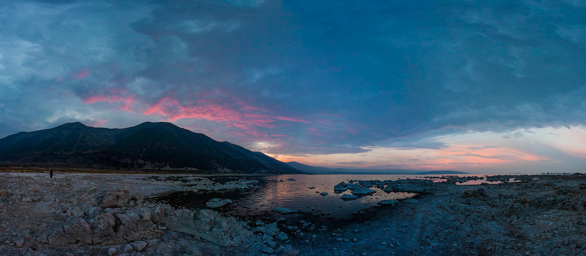 Sunset over Mono Lake, CA