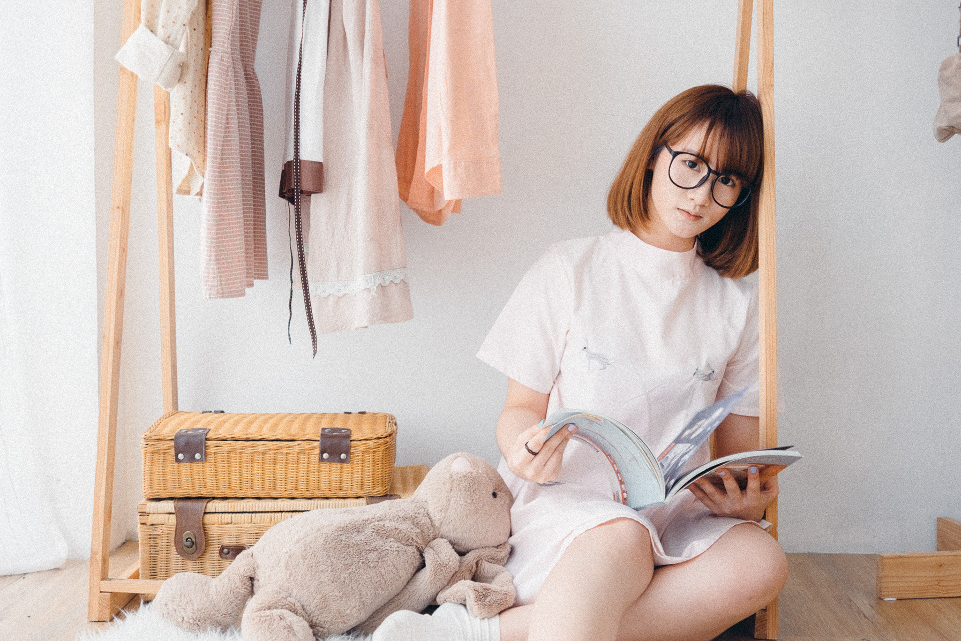 Mook Mhiew's Street Style Photography