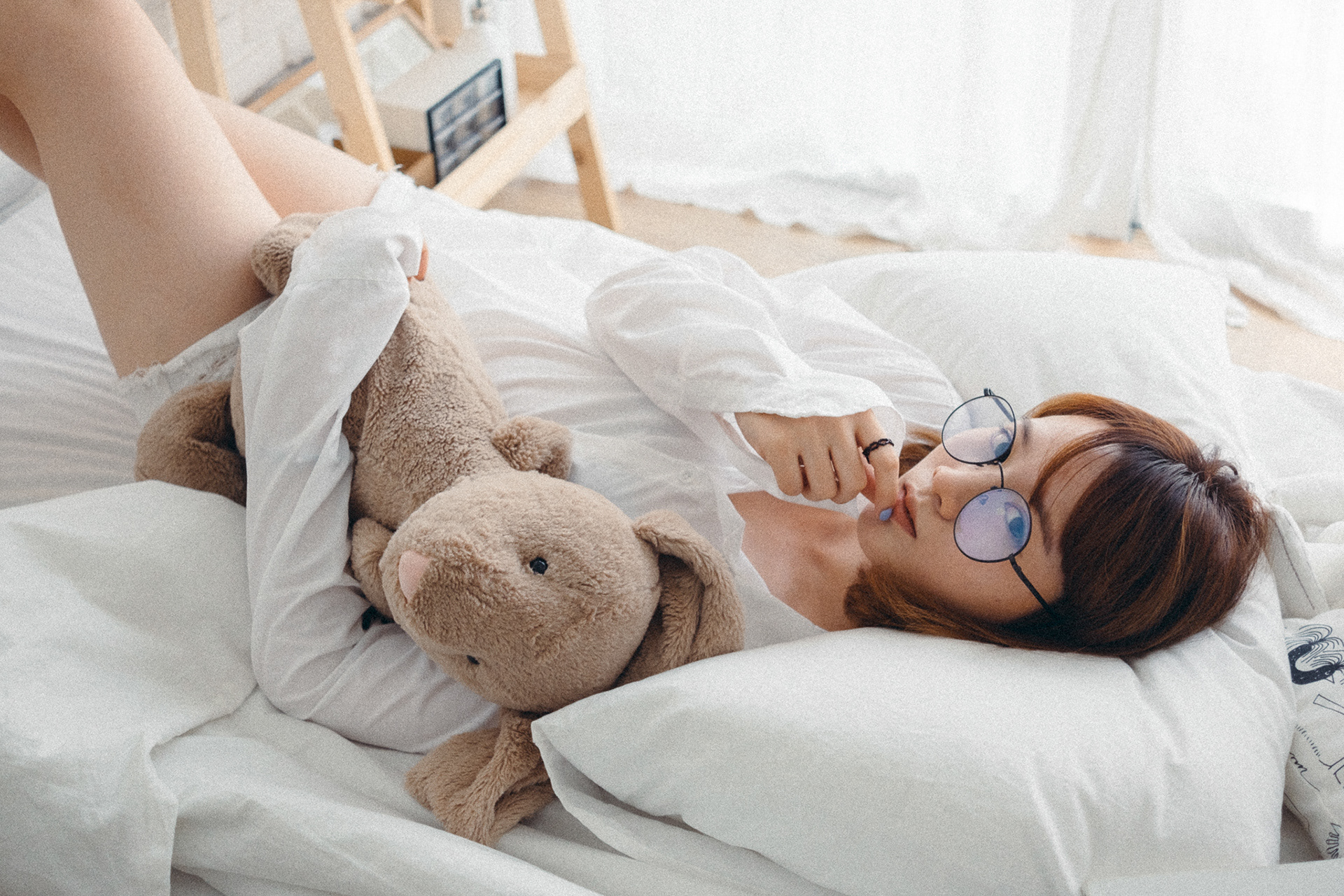 Mook Mhiew's Minimalist Fashion Photography