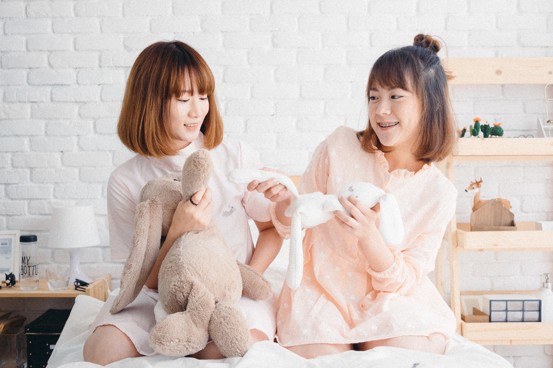 Photography Reflecting Mook Mhiew's Personality and Style