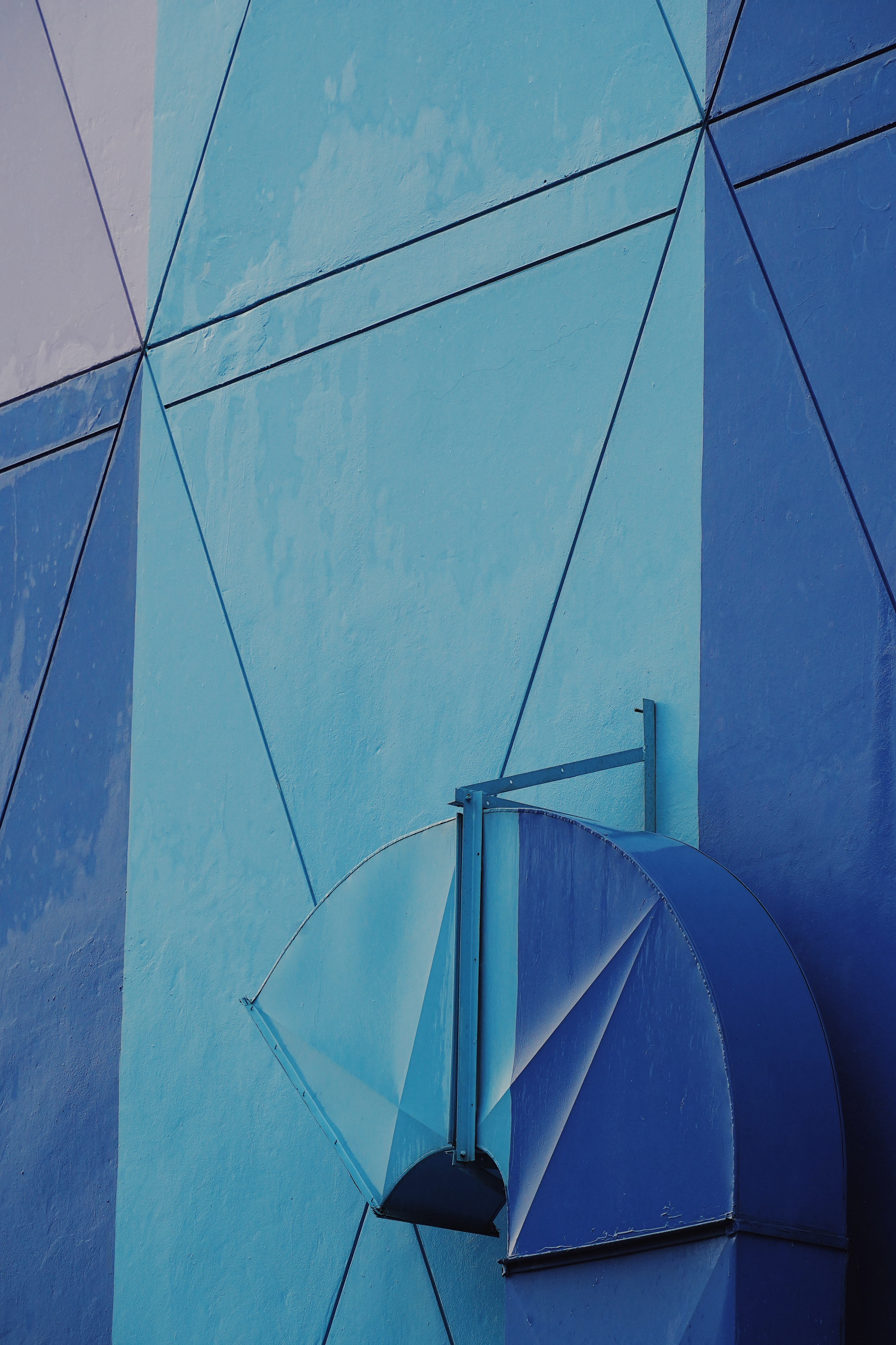 Minimalist Composition of High-rise Buildings in Bangkok