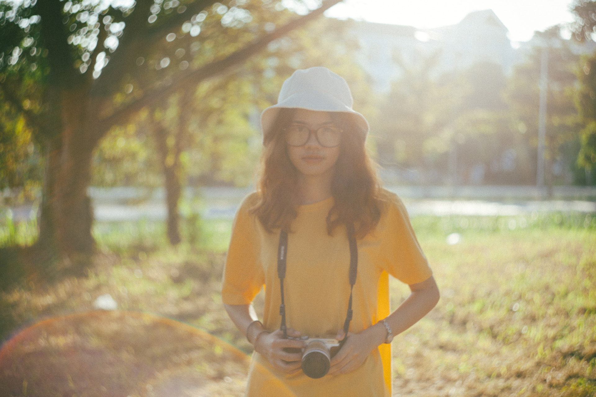 Minimalist Women's Fashion Photography of Aern