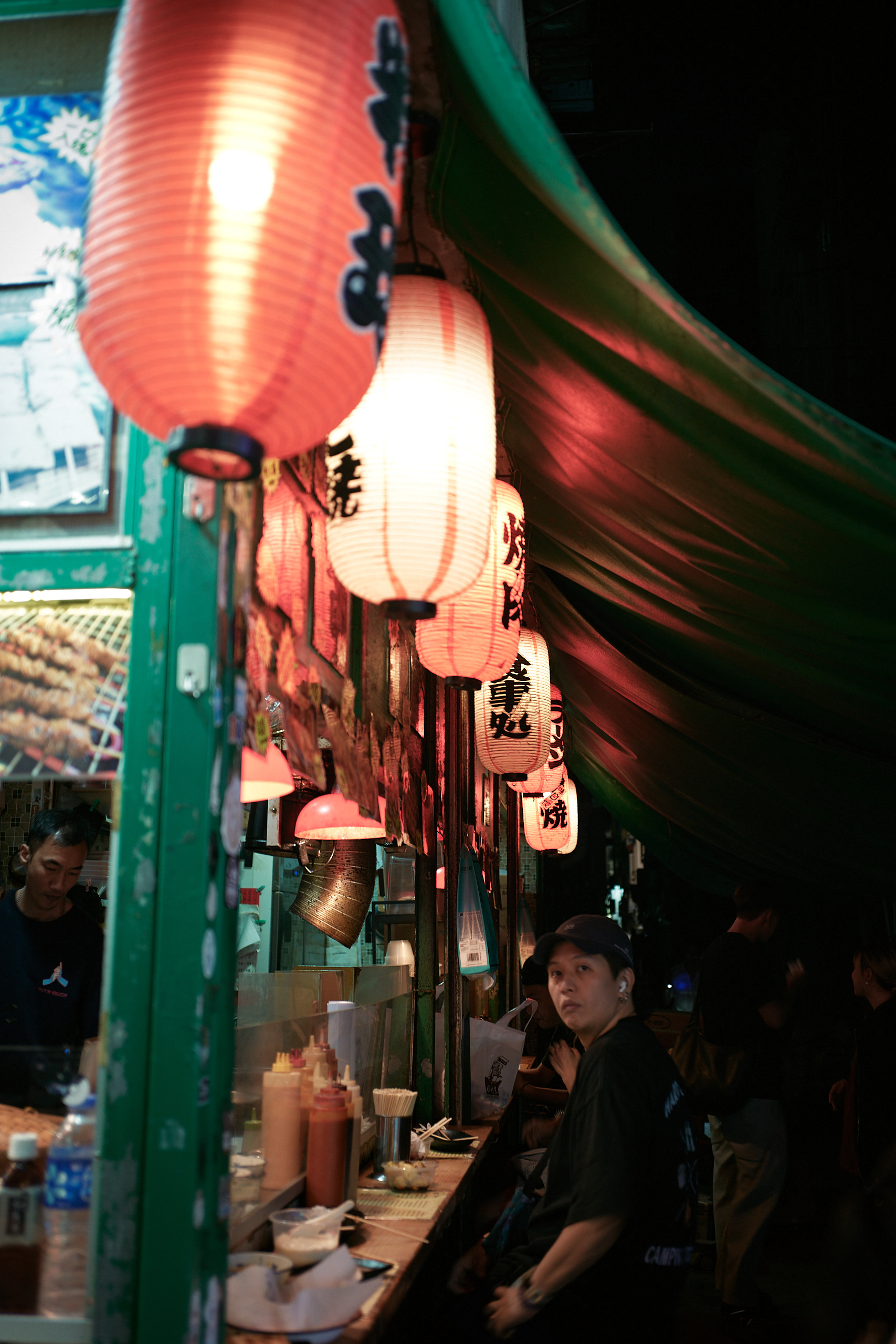 Mongkok street nights - Leica M10-P Reporter + Zeiss C Biogon 35mm F/2.8