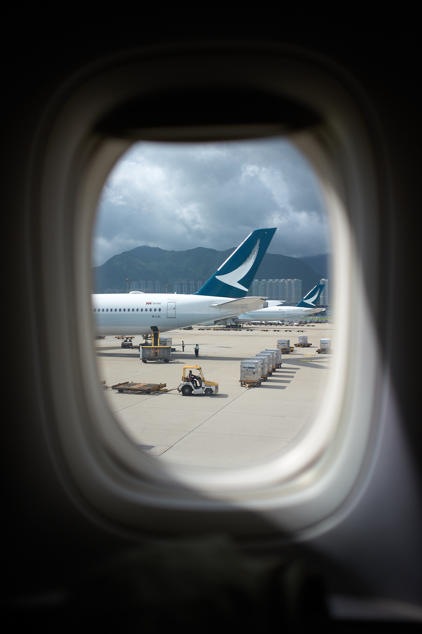 Hong Kong International Airport - Leica M10-P Reporter + Zeiss C Biogon 35mm f/2.8