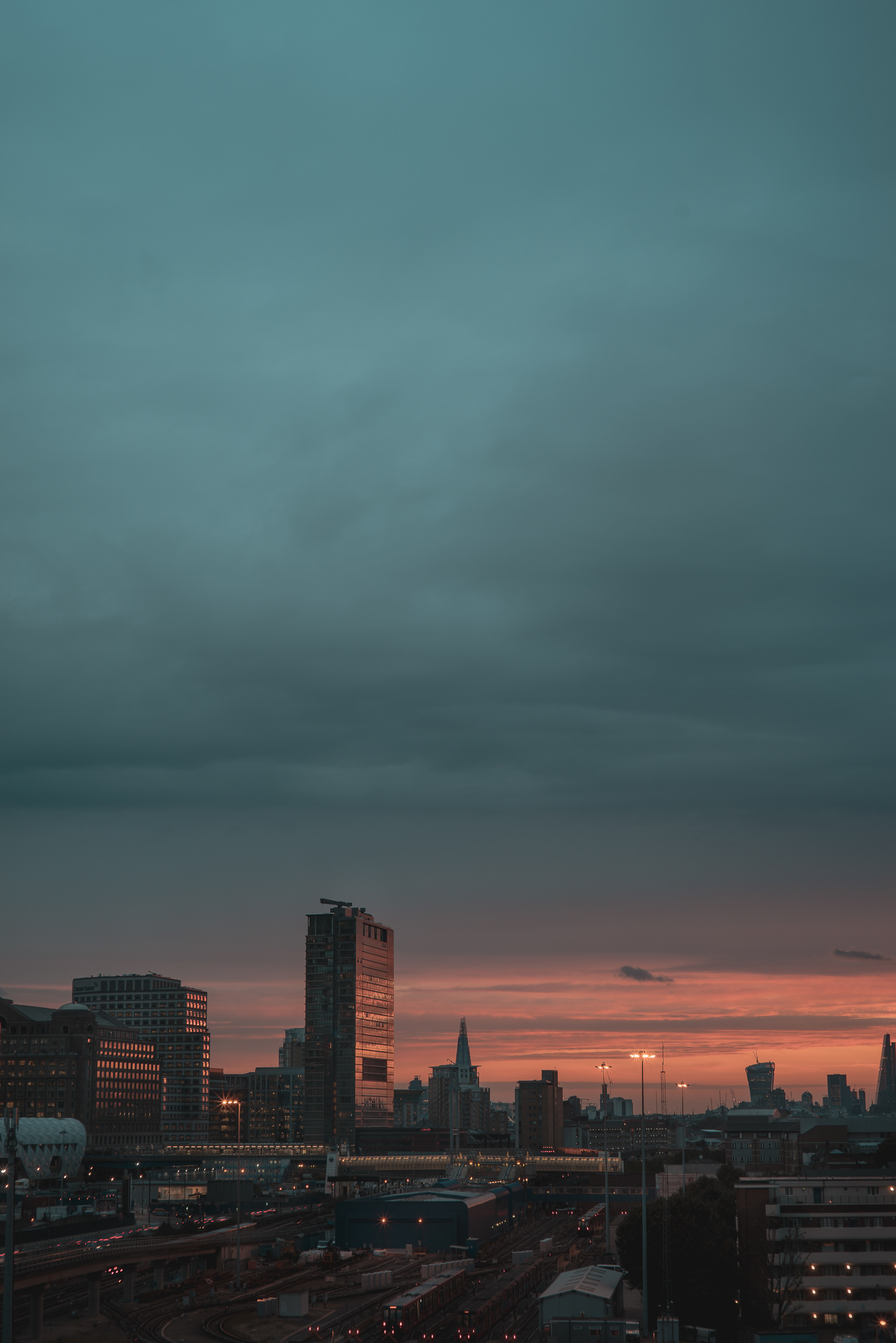London - Sony A7R + Zeiss C Sonnar 50mm f/1.5 ZM