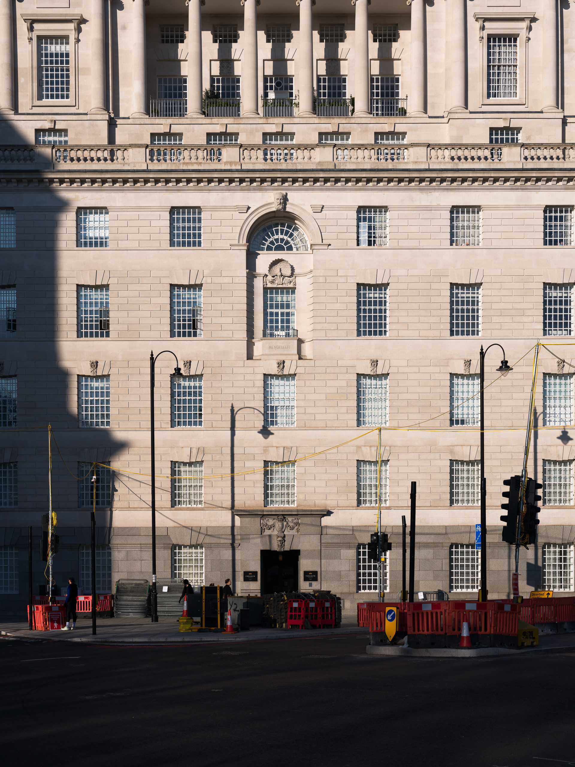 London - Hasselblad X2Dii + XCD 35-100E