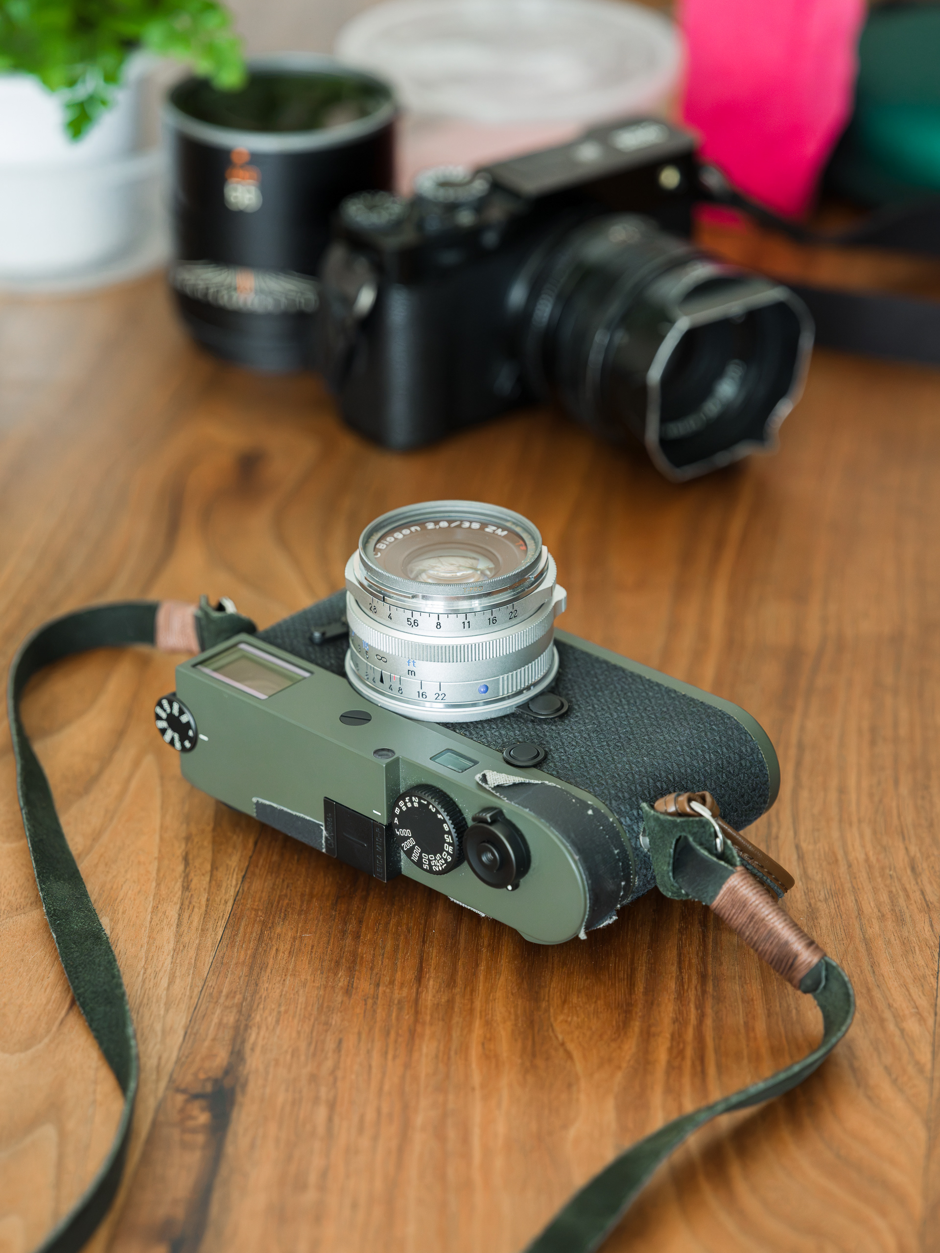 Leica M10-P Reporter + Zeiss C Biogon 35mm f/2.8