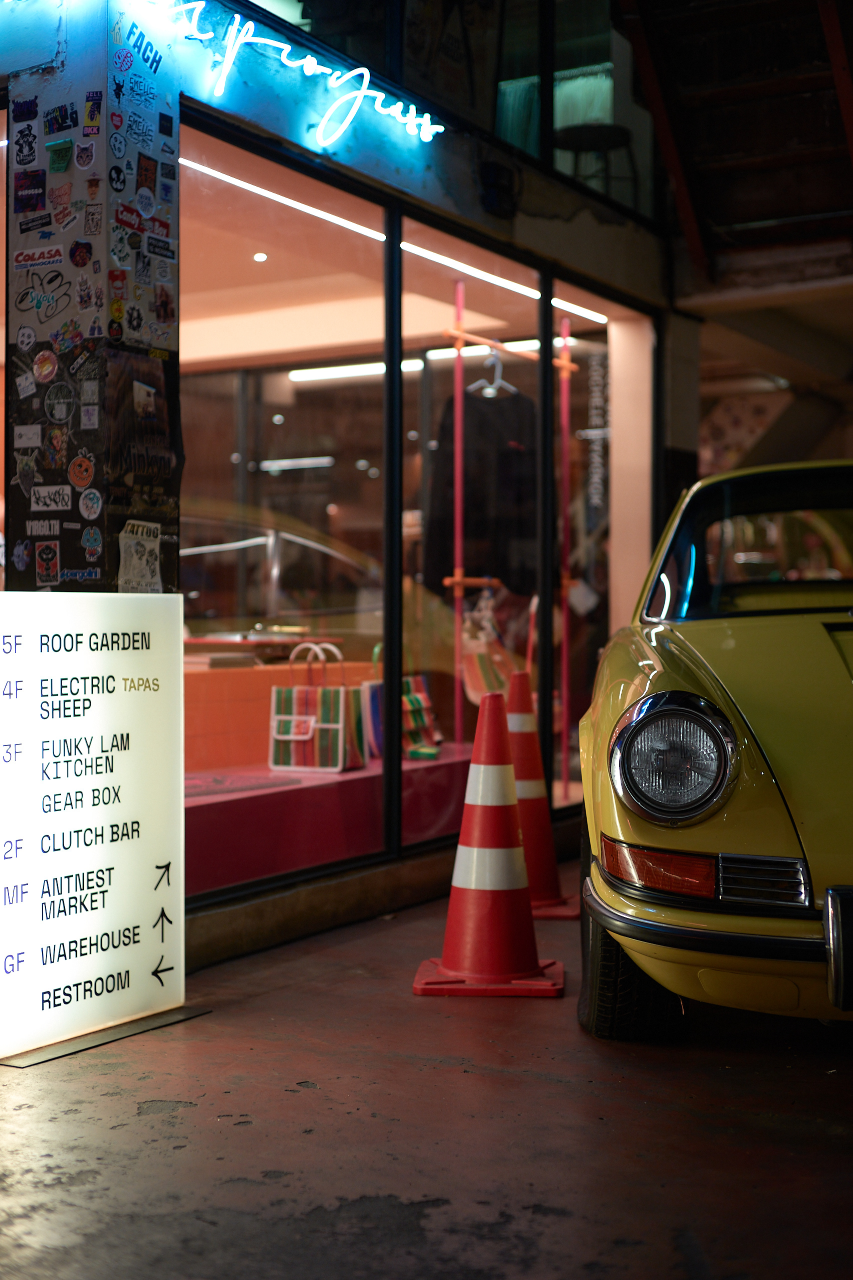 Bangkok, Thailand - Leica M10-P Reporter + Zeiss C Sonnar 50mm f/1.5 ZM