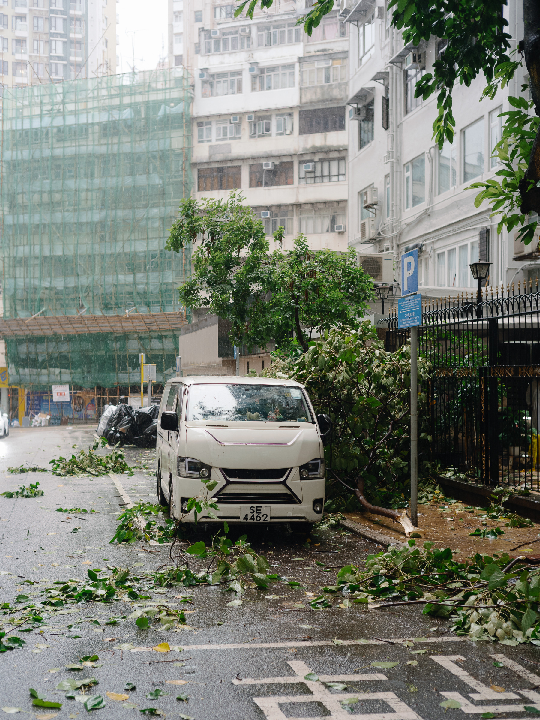 Hong Kong Typhoon - Leica SL2-S + Voigtlander Nokton 40mm F/1.4
