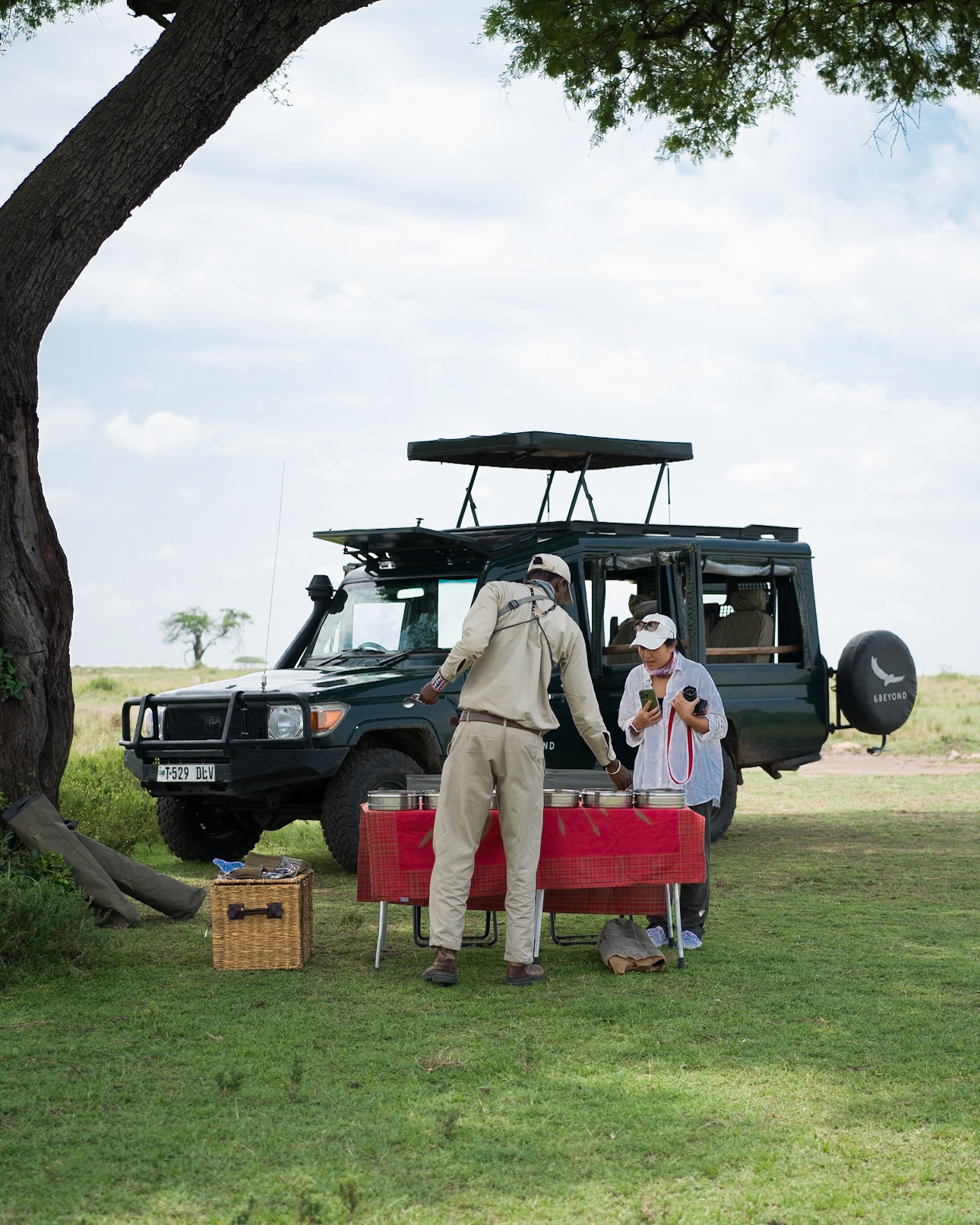 Picnic lunch, Serengeti National Park - Hasselblad X2Dii